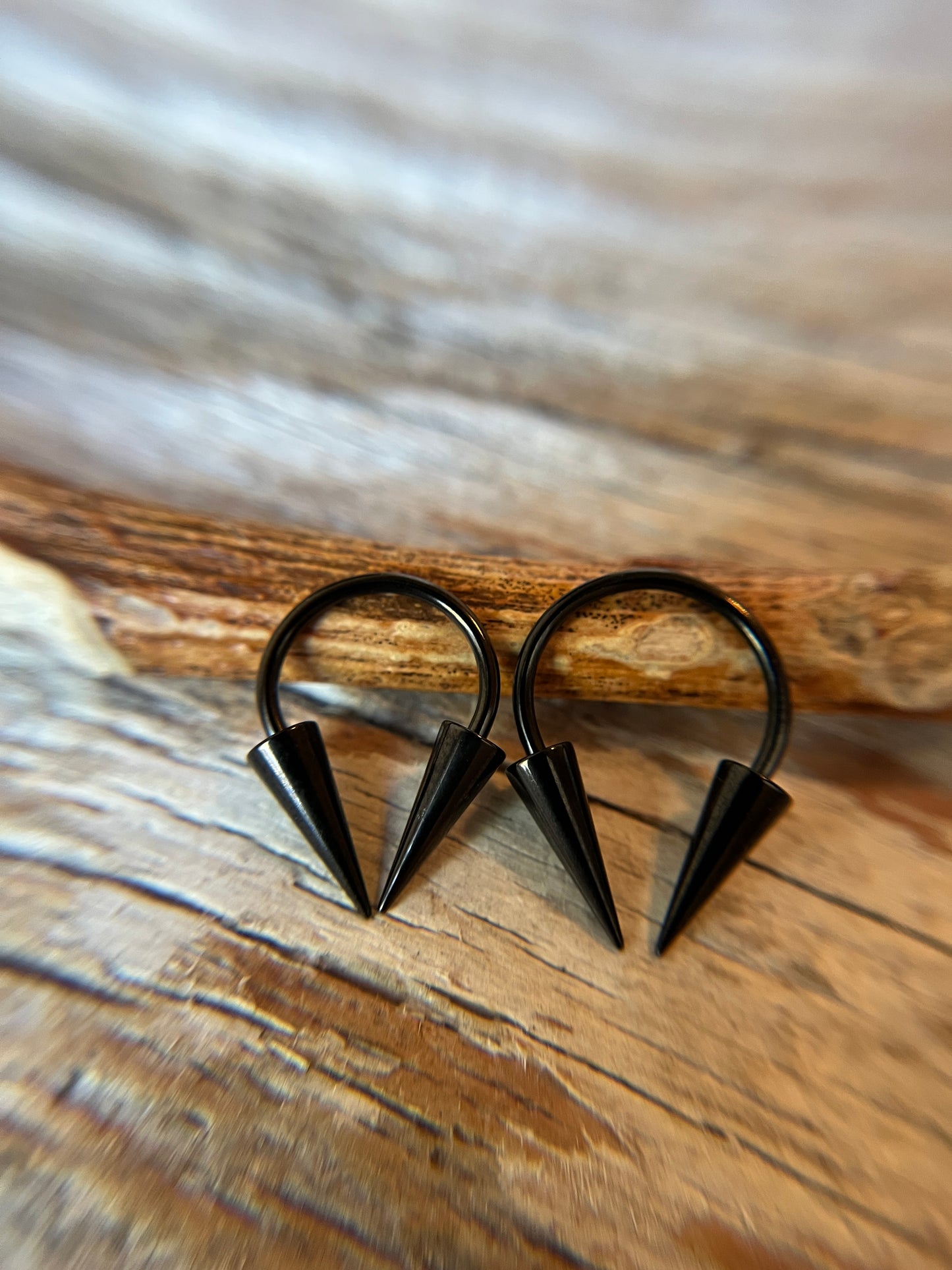 Black Titanium Ion Plated Extra Long Spikes 16G Horseshoe Ring