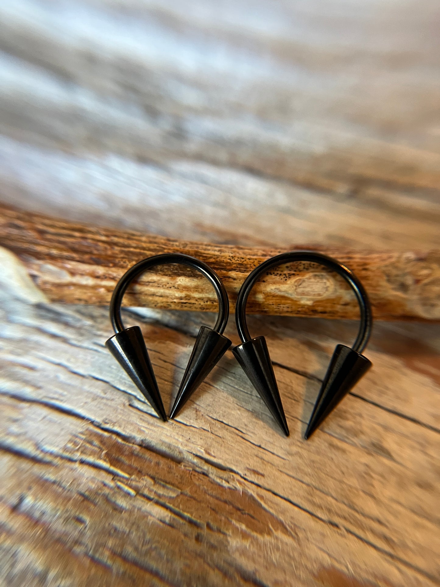 Black Titanium Ion Plated Extra Long Spikes 16G Horseshoe Ring