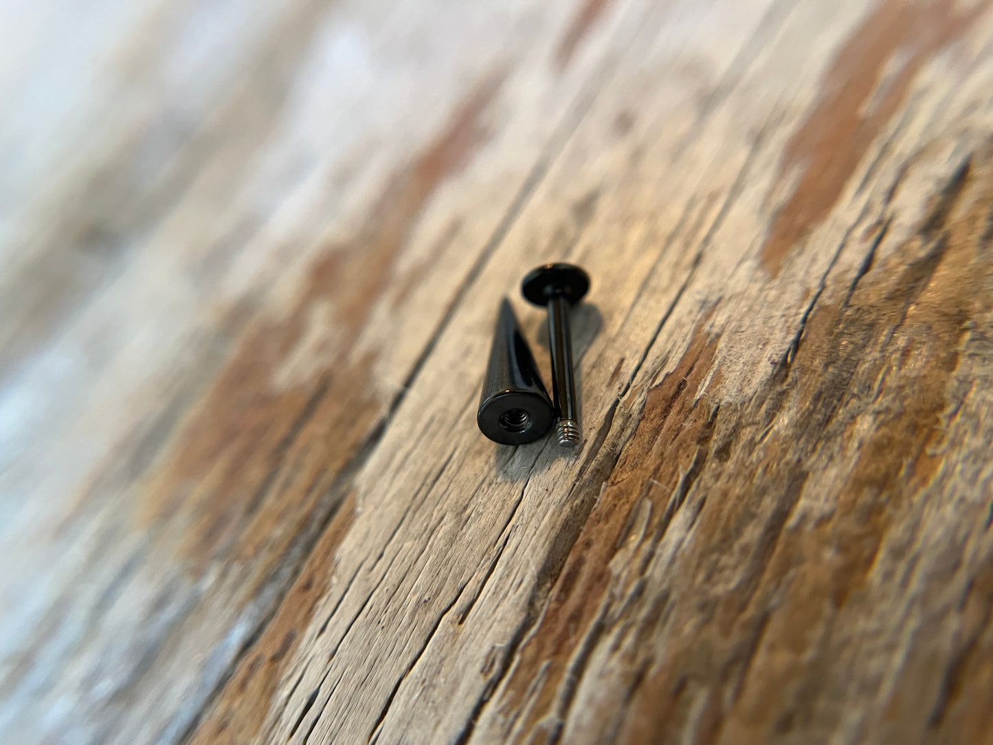 Extra Long Spike Black Titanium IP 16G Flat Back Labret