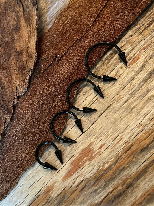 Black Titanium Plated Petite Long Spikes 16G Horseshoe Ring