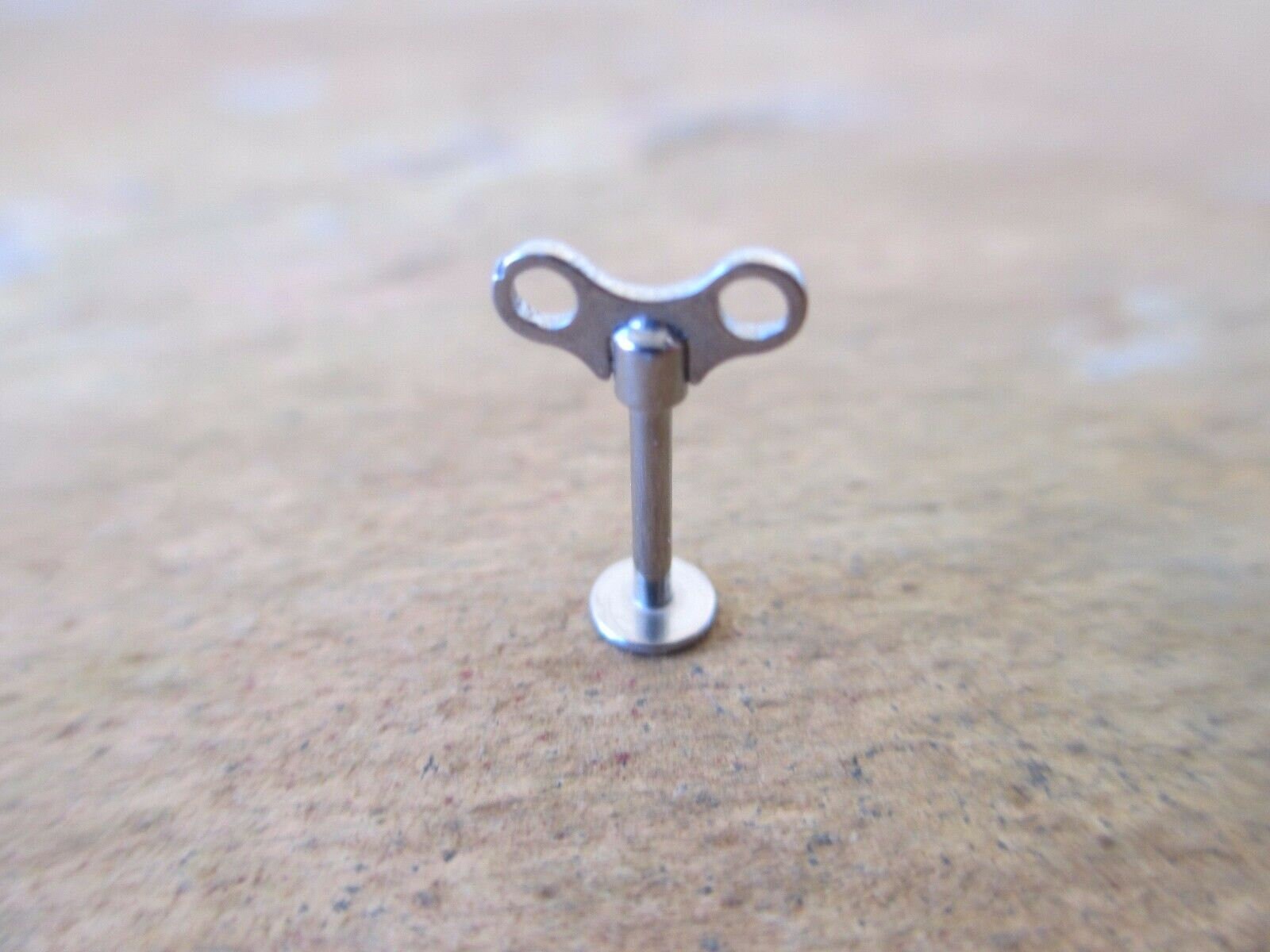 Screw Top Wind-up Doll Toy Key Cartilage Tragus Lip Labret Monroe Piercing Silver 16G (1.2mm) Custom Length 100% 316L Surgical Steel
