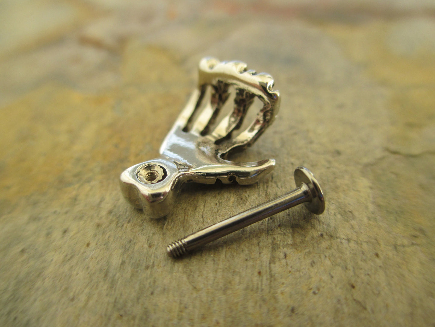 Zombie Skeleton Hand 16G Cartilage Tragus Lip Labret Monroe Piercing Silver 16G (1.2mm)