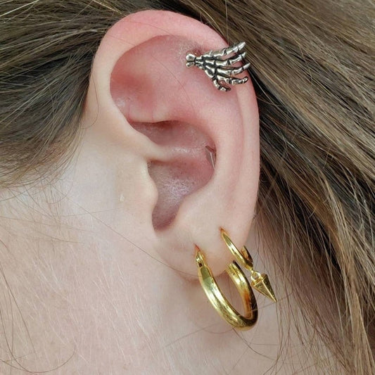 Zombie Skeleton Hand 16G Cartilage Tragus Lip Labret Monroe Piercing Silver 16G (1.2mm)