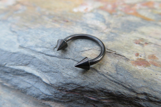 THICK Black Titanium Ion Plated 14G (1.6mm) Spiked Horseshoe Ring Septum Nipple Piercing Barbell 316L Surgical Steel Spikes Gauged Up