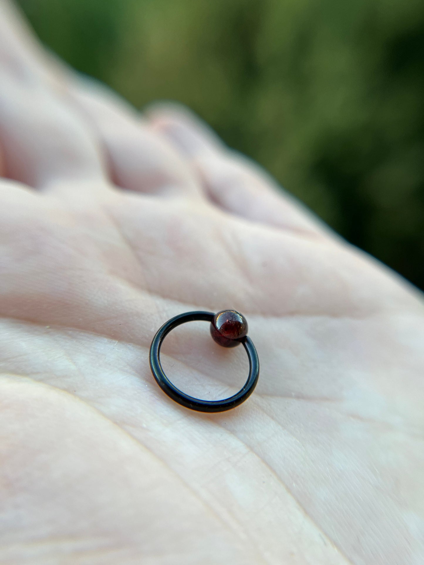 Natural Deep Red Garnet Stone Bead Black Titanium Plated CBR Ring Hoop 16G (1.2mm) 14G (1.6mm) Nose Cartilage Septum Piercing 316L Steel