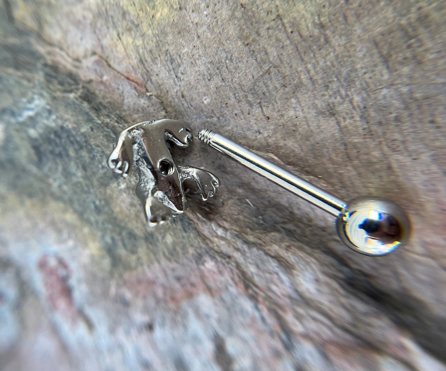 100% Solid 316L Surgical Steel Frog Toad Tongue Ring Barbell Bar 14G (1.6mm) Piercing Barbells Tarnish-Free Hypoallergenic Witchy Fairy