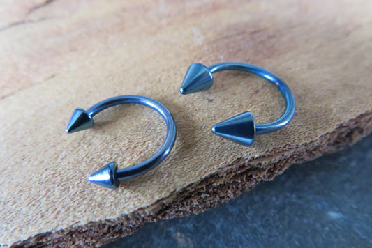 Sky Blue Titanium Ion Plated Spiked 16G (1.2mm) Horseshoe Ring Septum Piercing 316L Surgical Steel Spikes