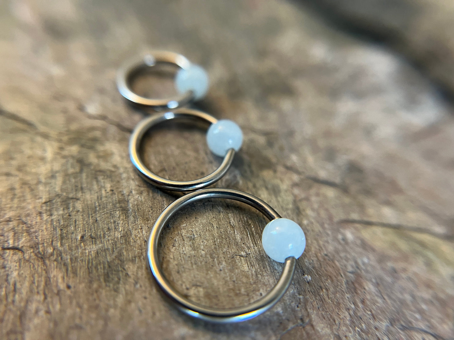 Pure Titanium T-23 Implant Grade Natural Aquamarine Quartz Stone Bead CBR Ring Hoop 16G (1.2mm) 14G (1.6mm) Nose Septum Helix Lip Piercing