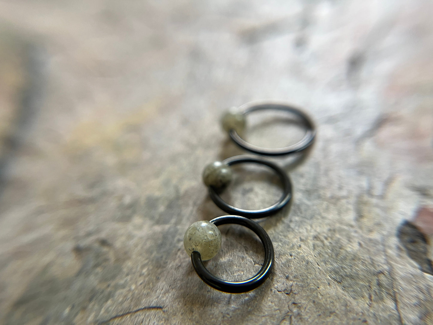Natural Labradorite Stone Bead Black Titanium Plated CBR Ring Hoop 16G (1.2mm) 14G (1.6mm) Nose Helix Cartilage Septum Piercing 316L Steel