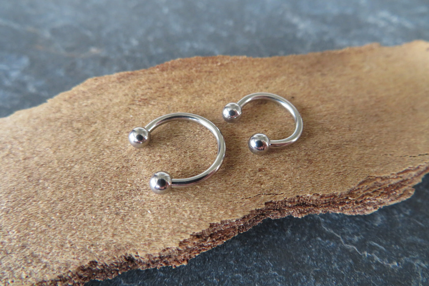 18G (1.0mm) or 16G (1.2mm) Tiny Balls Solid Surgical Steel Petite Horseshoe Ring Septum Piercing Hypoallergenic 316L Steel