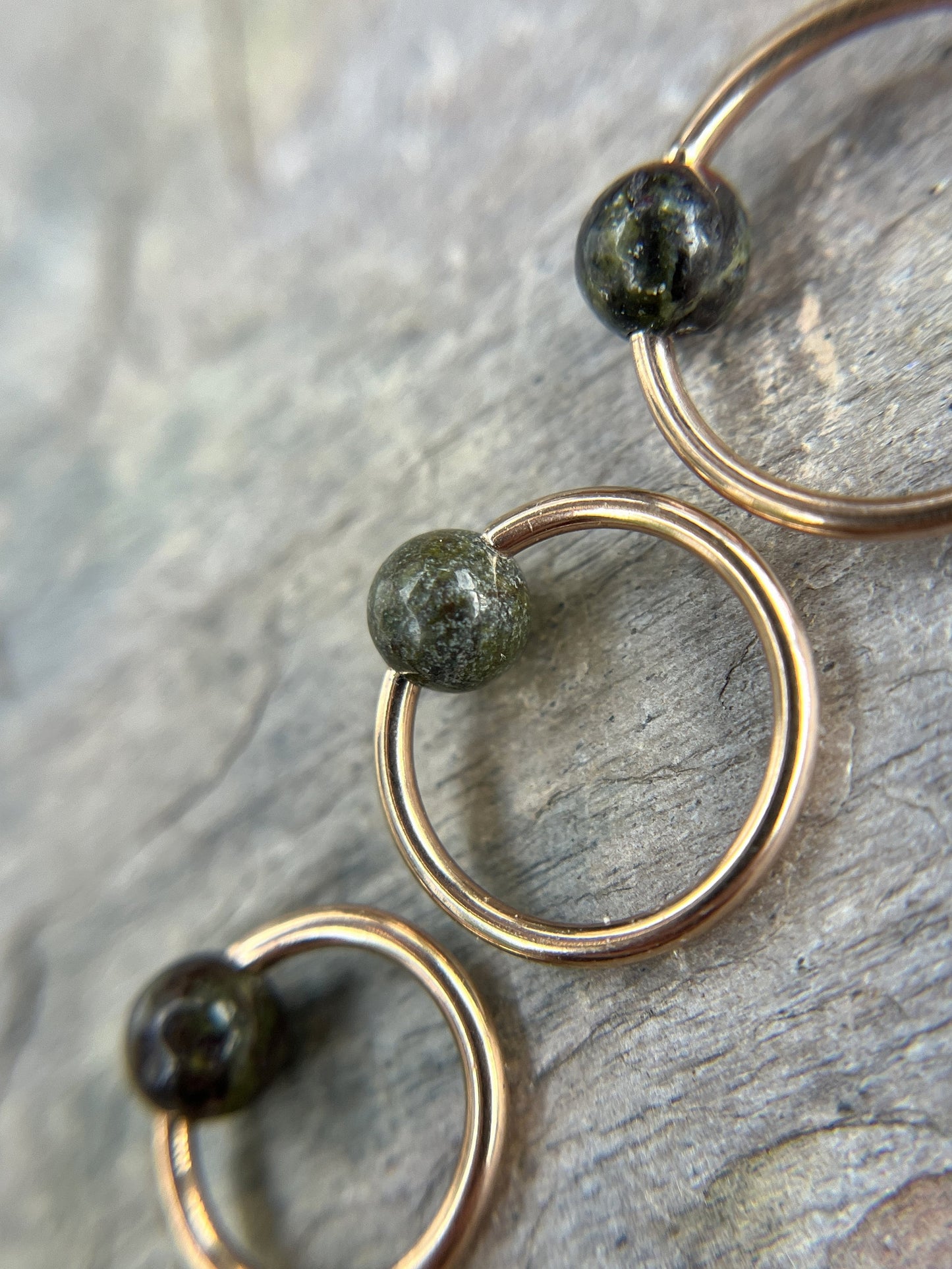 Natural Dragon's Blood Jasper Stone Bead Rose Gold Titanium Plated CBR Ring Hoop 16G (1.2mm) 14G (1.6mm) Nose Cartilage Septum Piercing