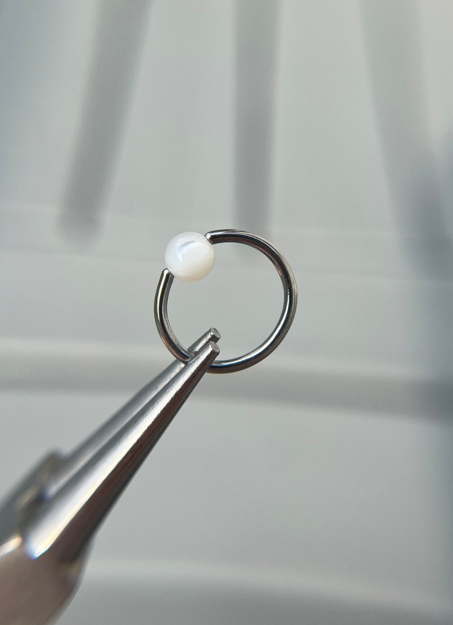 Natural Mother of Pearl Shell Bead Steel CBR Ring Hoop 16G (1.2mm) 14G (1.6mm) Nose Cartilage Septum Piercing 316L Surgical Hypoallergenic