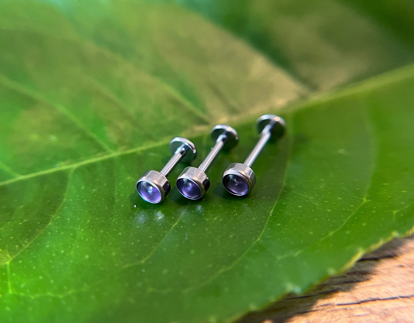 Amethyst Purple Crystal Glass Solid Titanium Grade G23 Hypoallergenic Flatback Labret 16G (1.2mm) Cartilage Tragus Lip Monroe Piercing