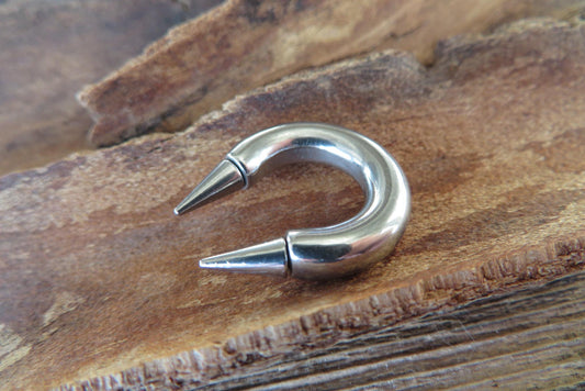 THICK Gauge Hypoallergenic Solid 316L Surgical Steel Horseshoe Spiked Septum Ring Piercing 12G (2.0mm) 10G (2.5mm) 8G, 6G, 4G Long Spikes