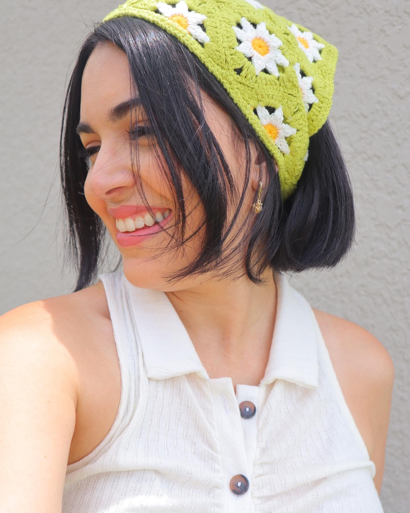 Vintage Style Green Daisy Crochet Hair Bandana