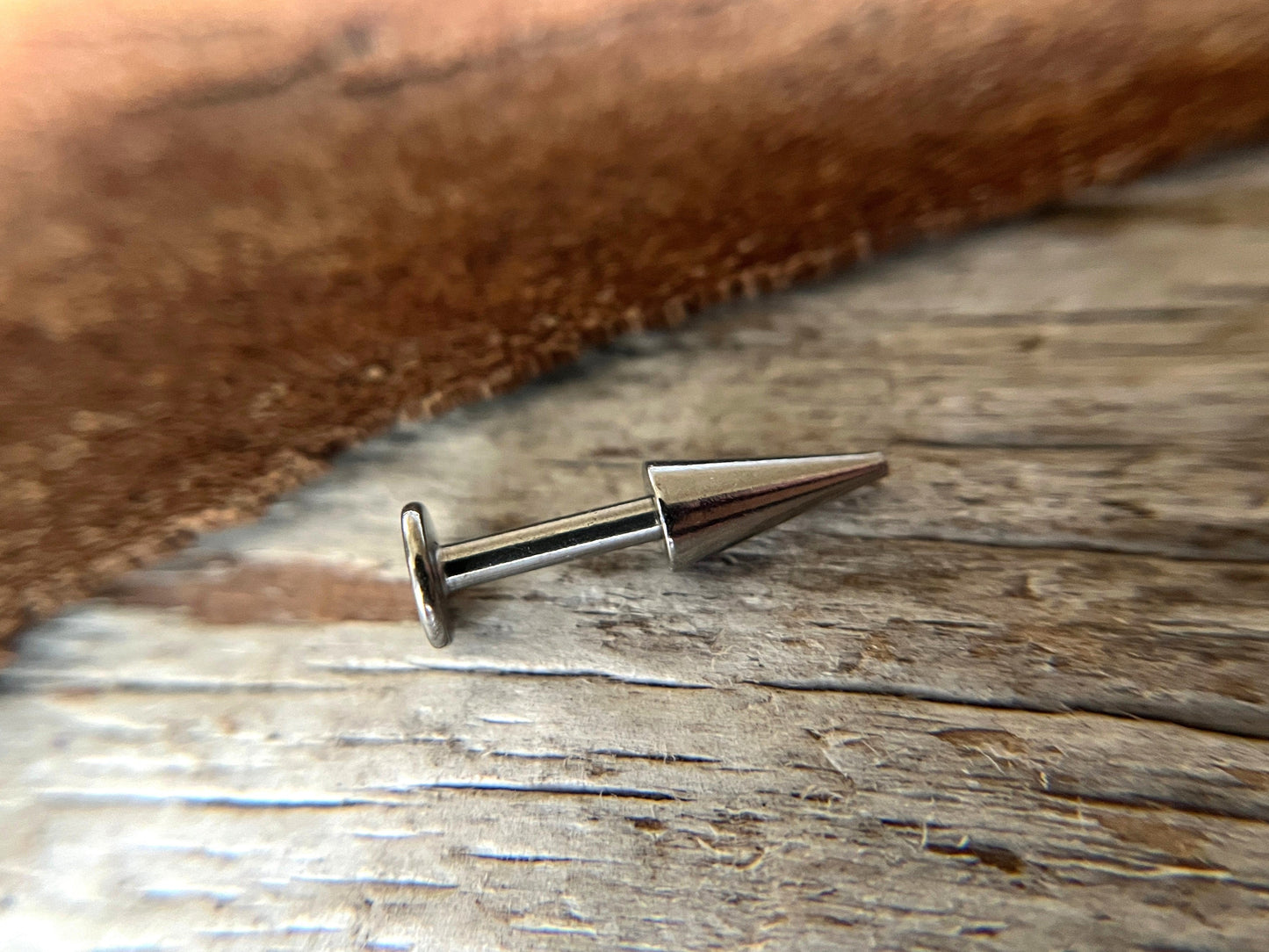 316L Surgical Steel Pick Your Spike Length 14G Flat Back Labret