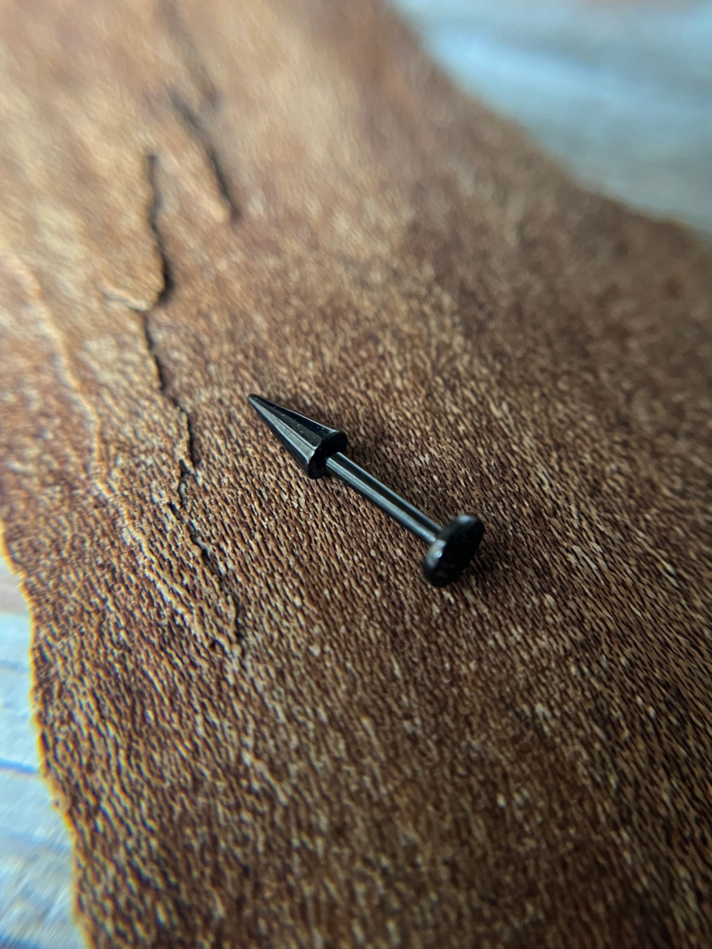 Petite Spike Black Titanium IP 16G Flat Back Labret