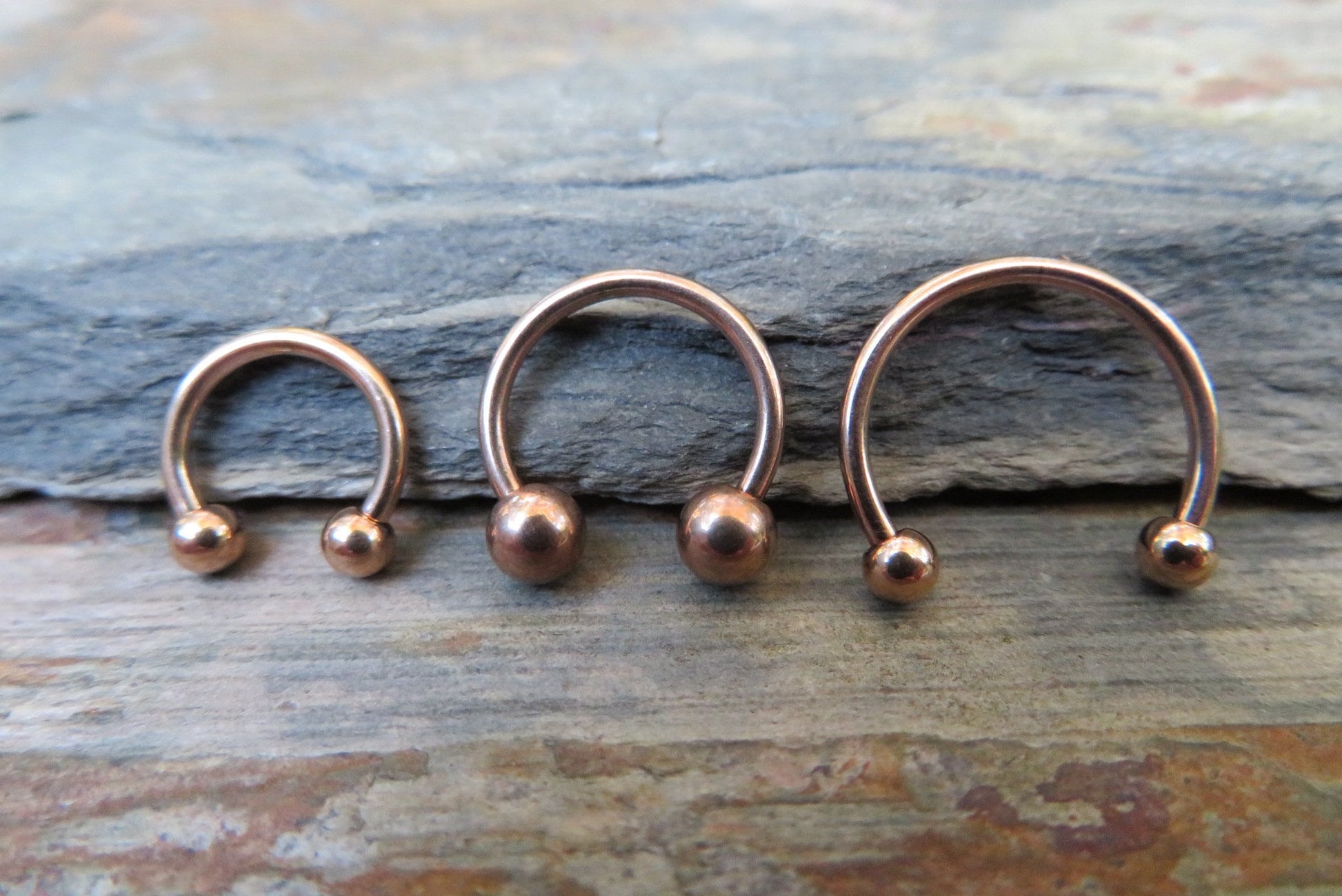 Rose Gold Titanium Ion Plated 16G (1.2mm) Horseshoe Ring Septum Piercing 316L Surgical Steel