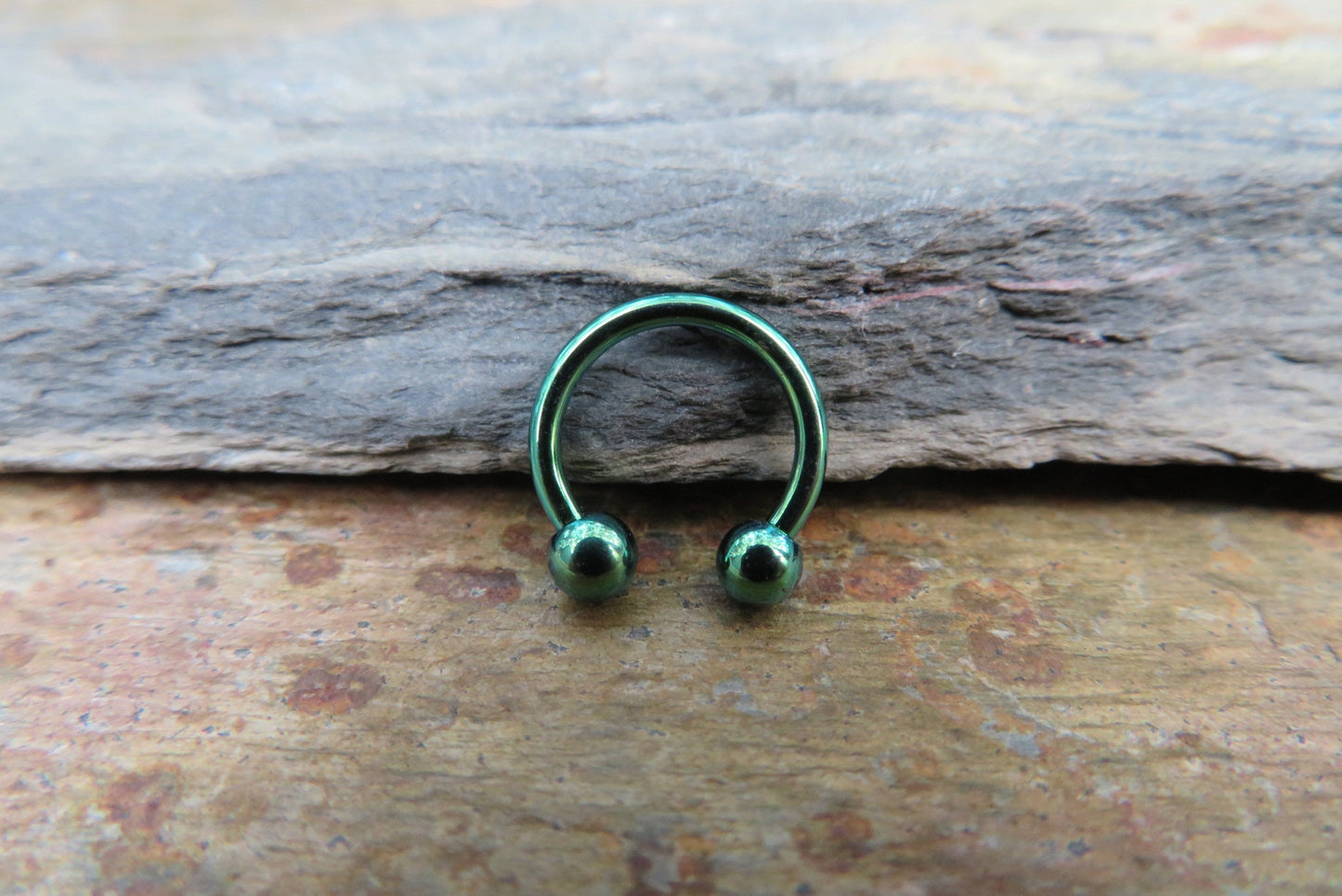 Green Titanium Ion Plated 16G (1.2mm) Horseshoe Ring Septum Piercing 316L Surgical Steel