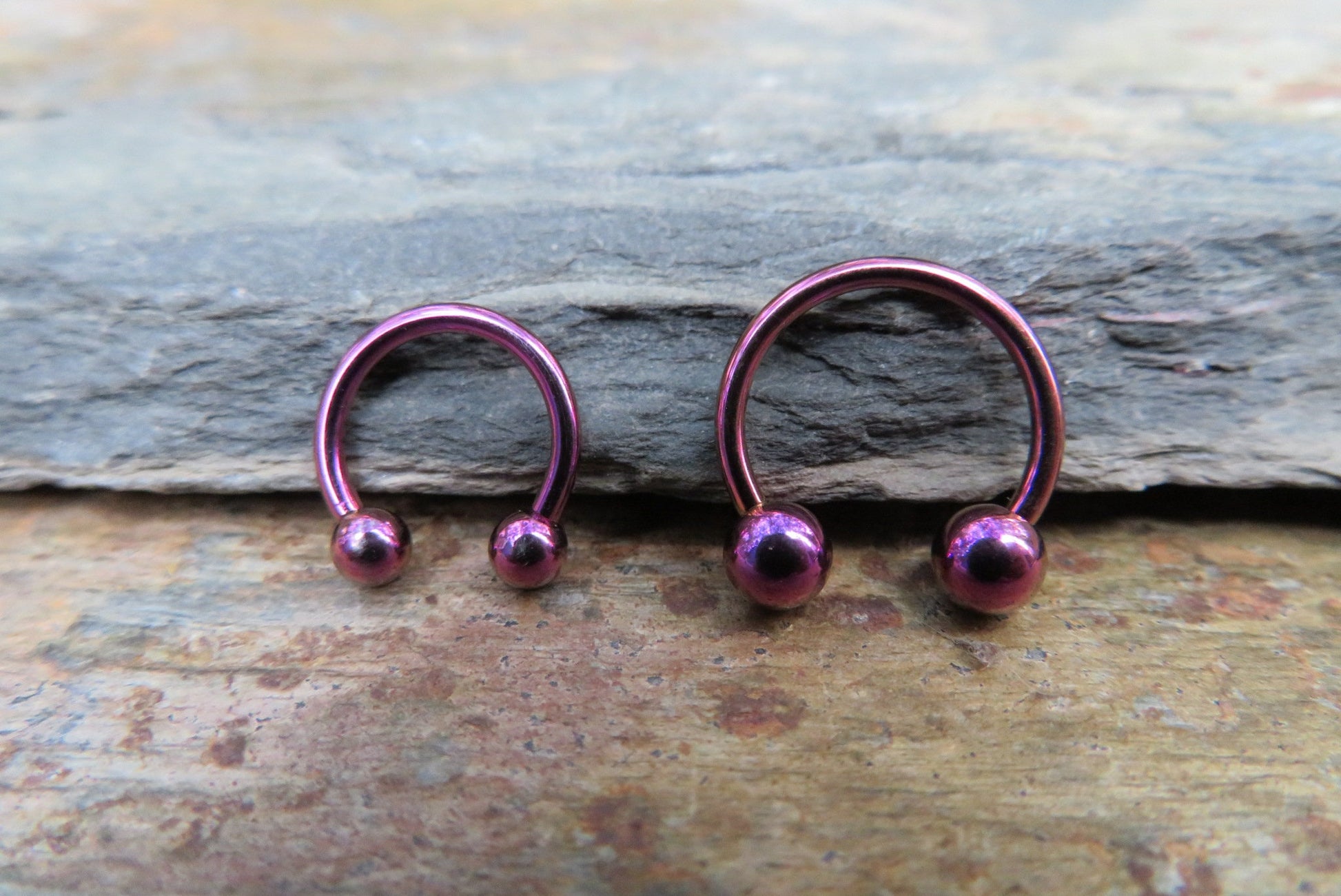 Purple Titanium Ion Plated 16G (1.2mm) Horseshoe Nose Ring Septum Piercing 316L Surgical Steel