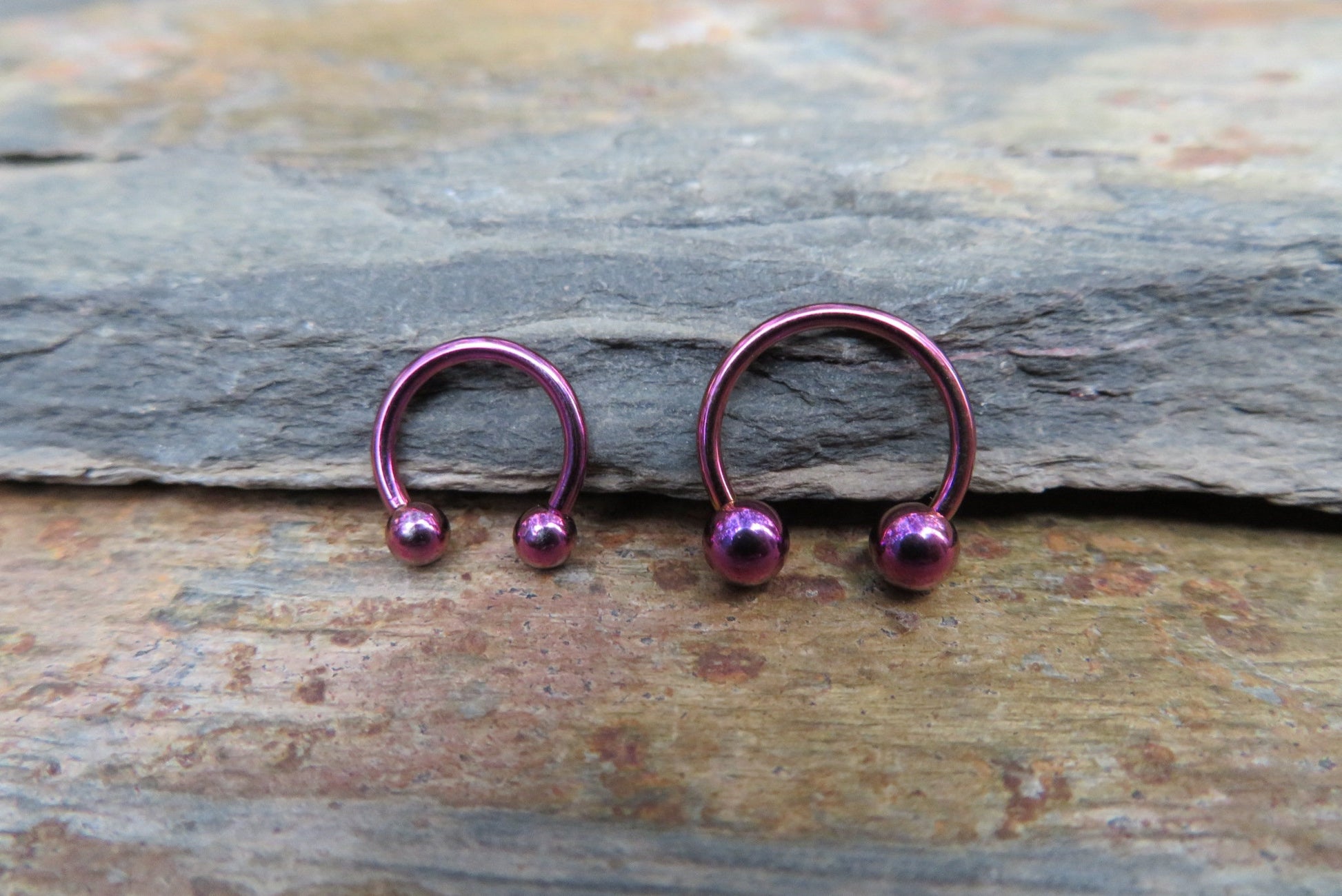 Purple Titanium Ion Plated 16G (1.2mm) Horseshoe Nose Ring Septum Piercing 316L Surgical Steel