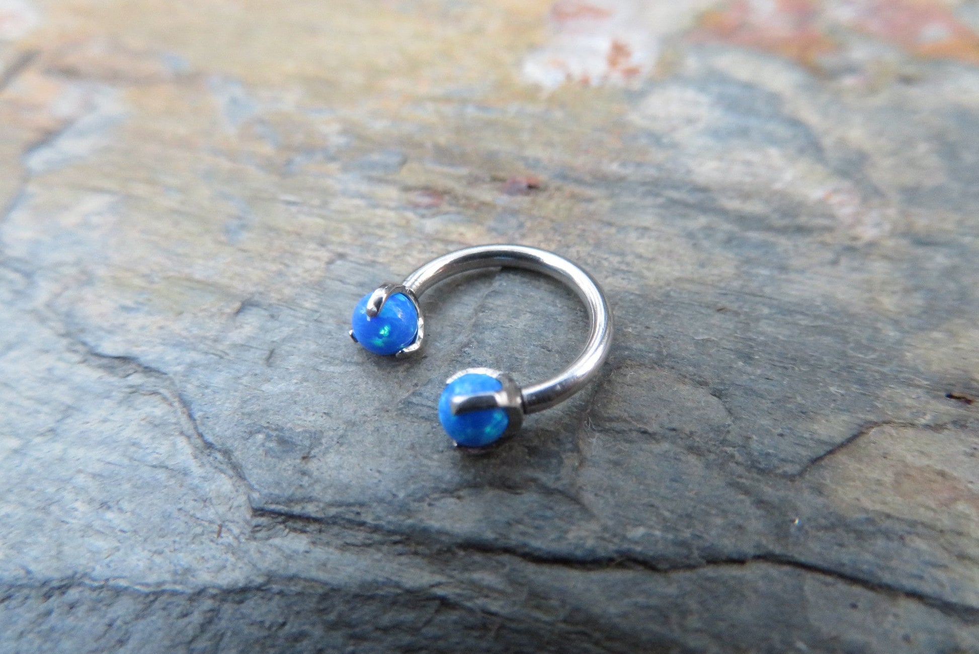 316L Surgical Steel Pronged Blue Fire Opal 16G (1.2mm) Internally Threaded Horseshoe Nose Ring Septum Piercing
