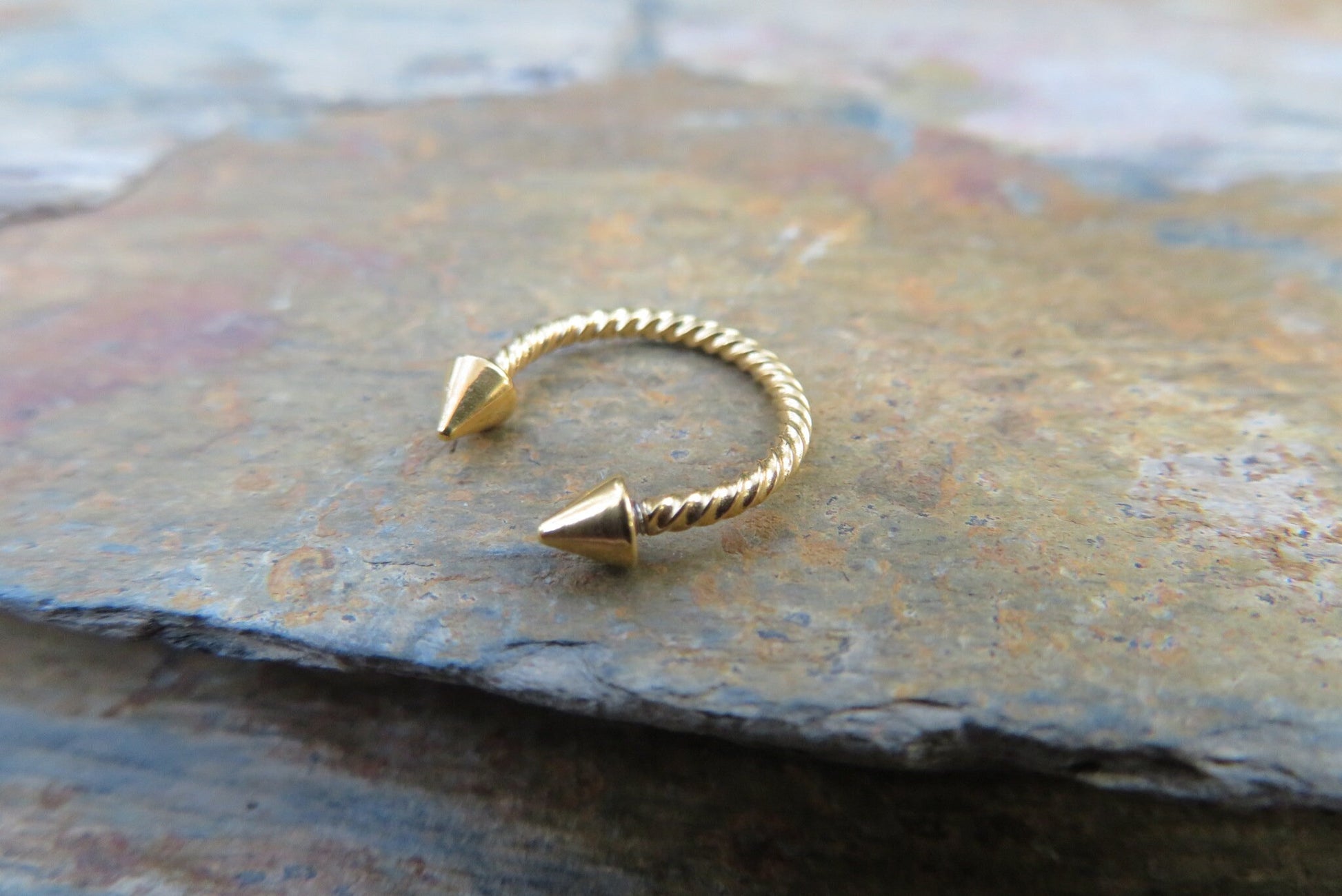 Surgical Steel Twisted Spiked 16G (1.2mm) Horseshoe Ring Septum Piercing Hypoallergenic 316L Steel Spikes