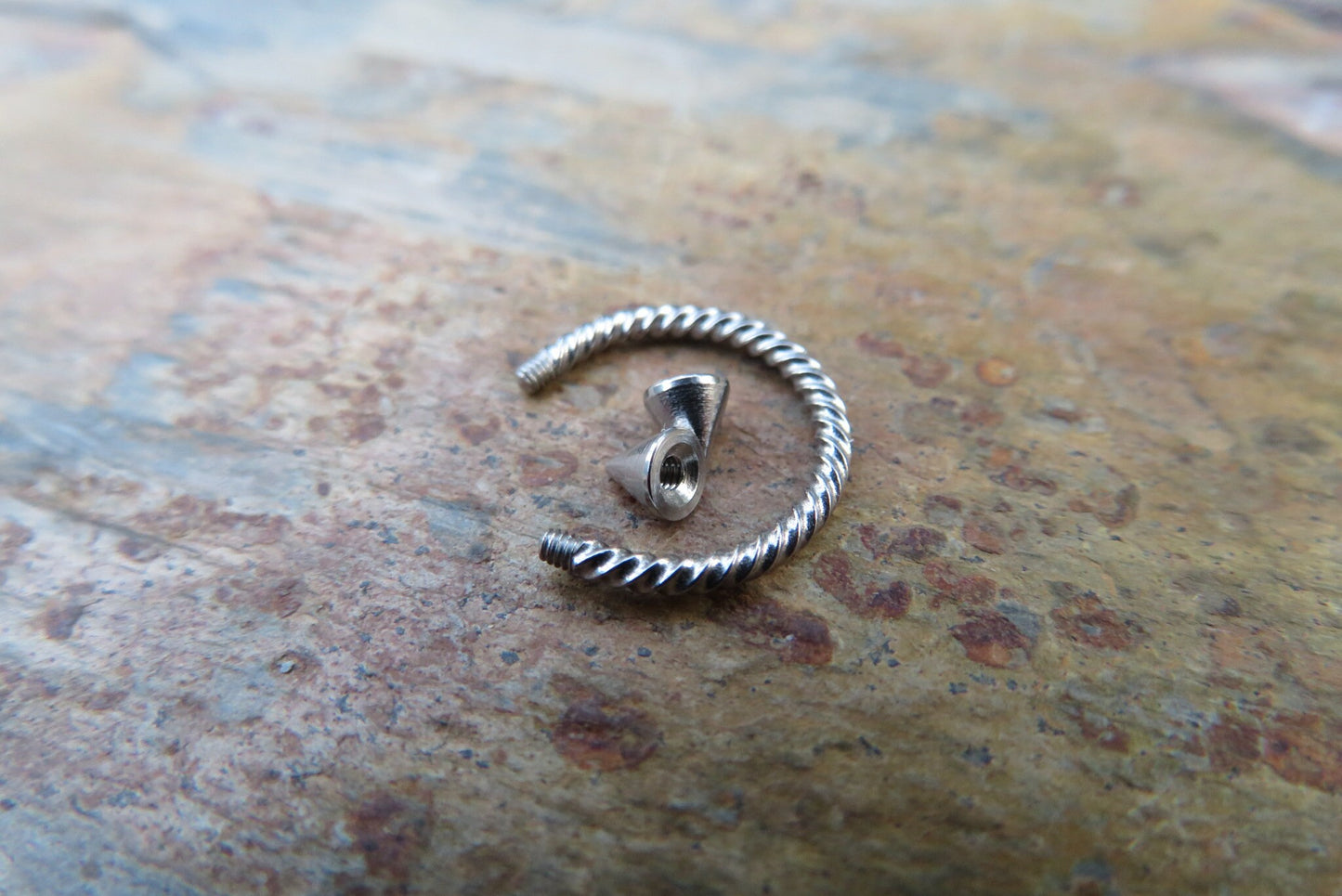 Surgical Steel Twisted Spiked 16G (1.2mm) Horseshoe Ring Septum Piercing Hypoallergenic 316L Steel Spikes