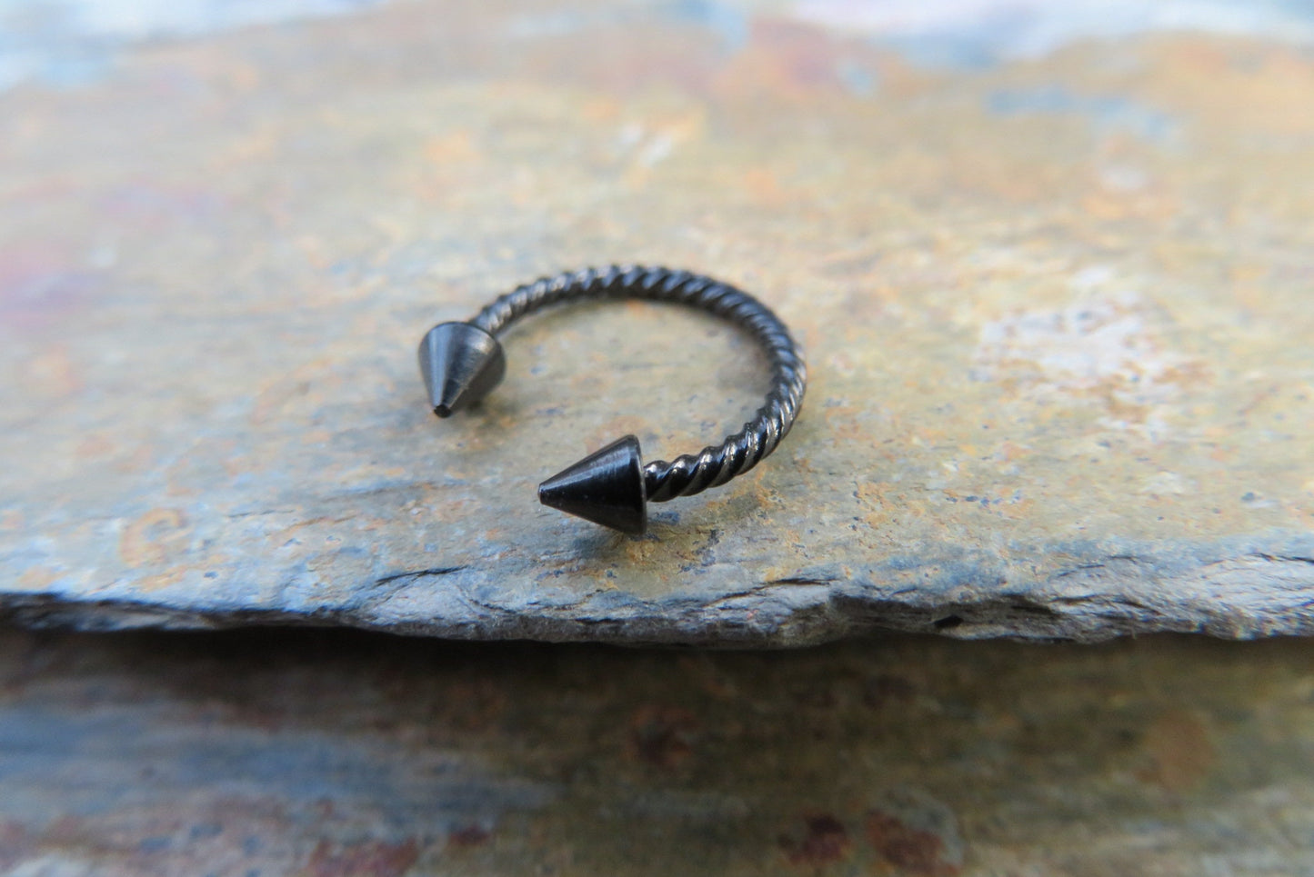 Black Titanium Ion Plated Twisted Spiked 16G (1.2mm) Horseshoe Ring Septum Piercing 316L Surgical Steel Spikes