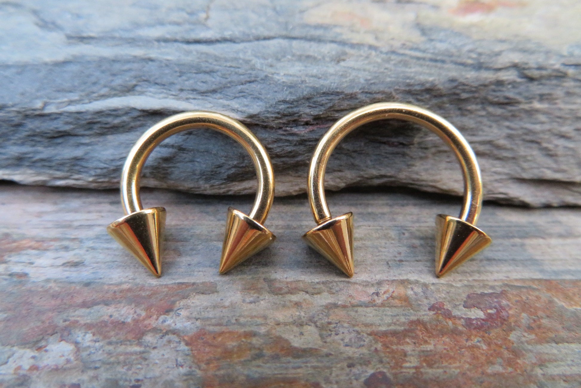 THICK Gold Titanium Ion Plated 14G (1.6mm) Spiked Horseshoe Ring Septum Nipple Piercing Barbell 316L Surgical Steel Spikes Gauged Up