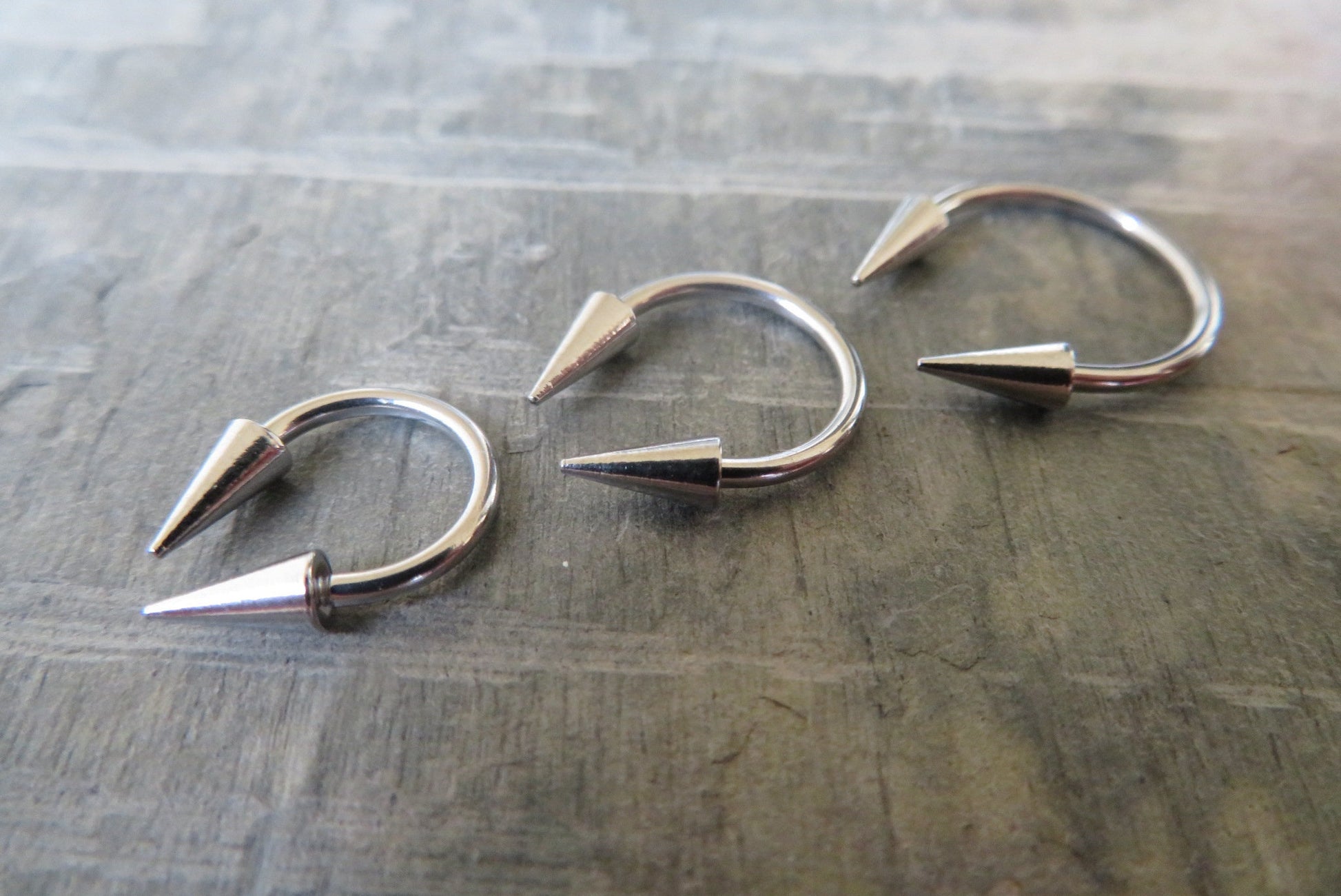 Petite Horseshoe Ring Long Spikes 16G (1.2mm) Hypoallergenic Septum Piercing Small Snug Diameter Spiked 316L Surgical Steel