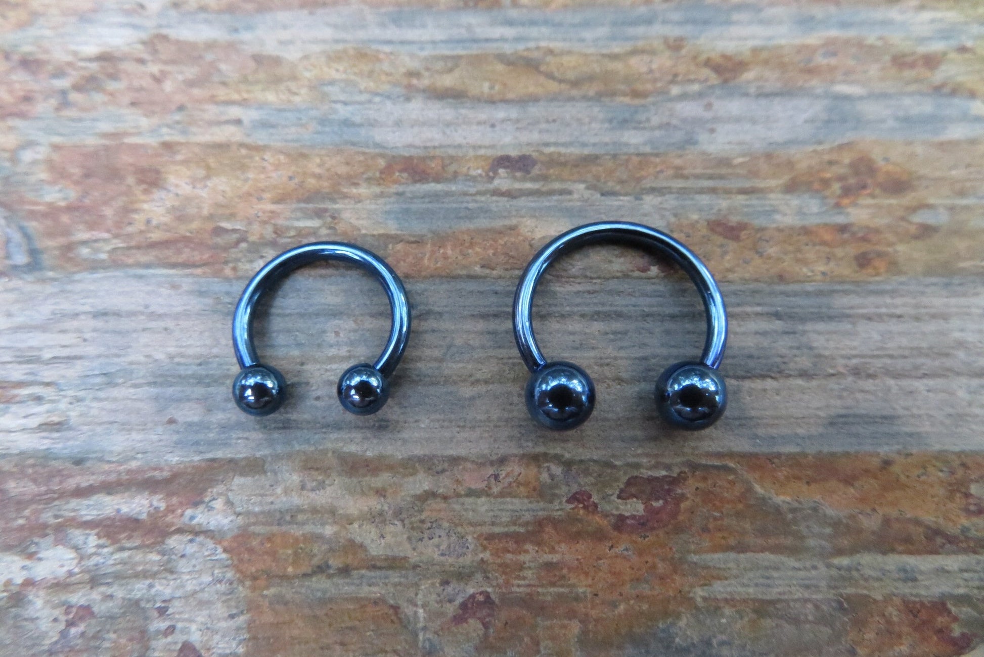 Dark Blue Titanium Ion Plated 16G (1.2mm) Horseshoe Ring Septum Piercing 316L Surgical Steel