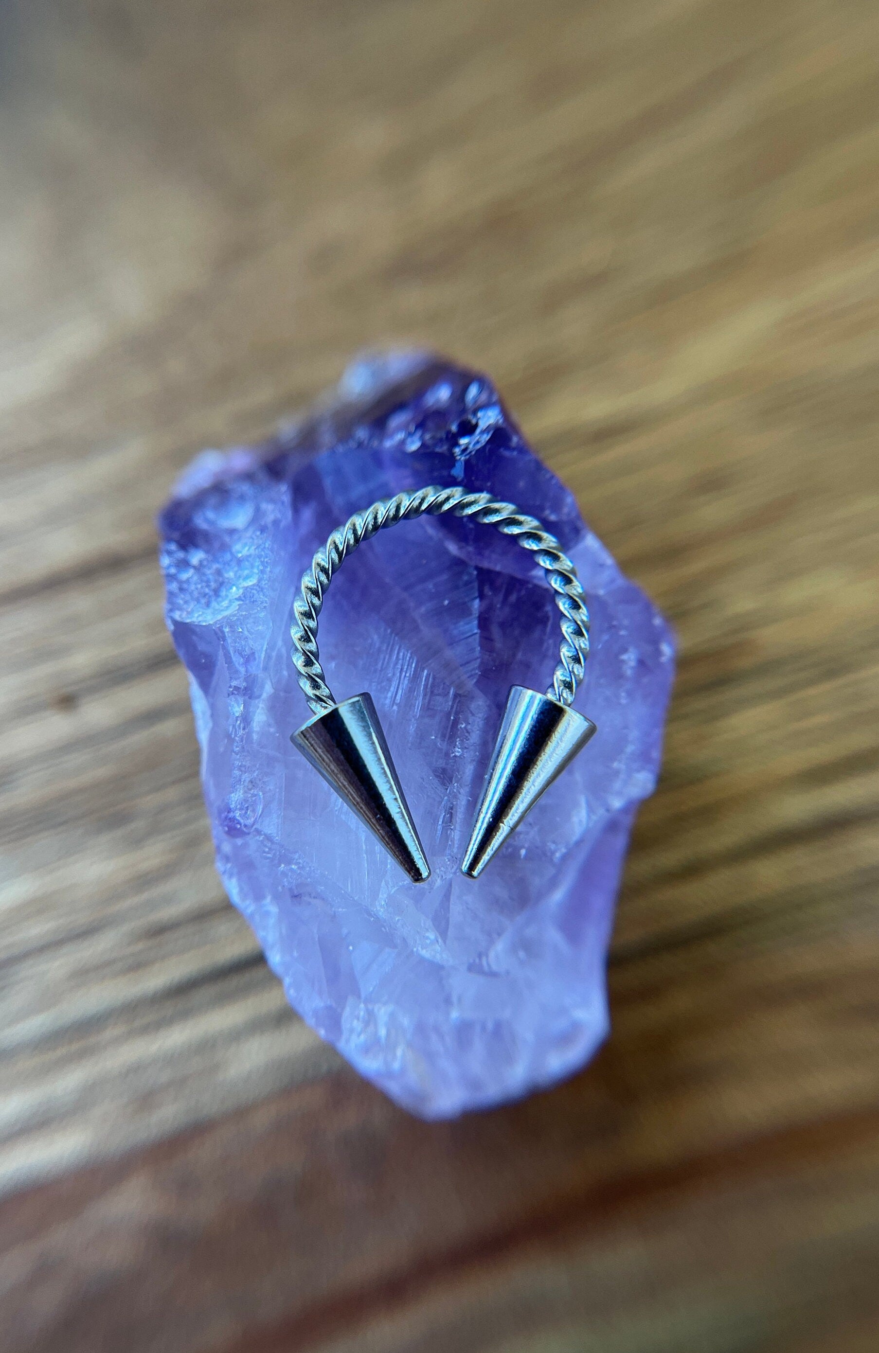 Surgical Steel Smooth or Twisted Long Spikes 16G (1.2mm) Hypoallergenic Horseshoe Ring Septum Piercing Hypoallergenic 316L Steel Spiked