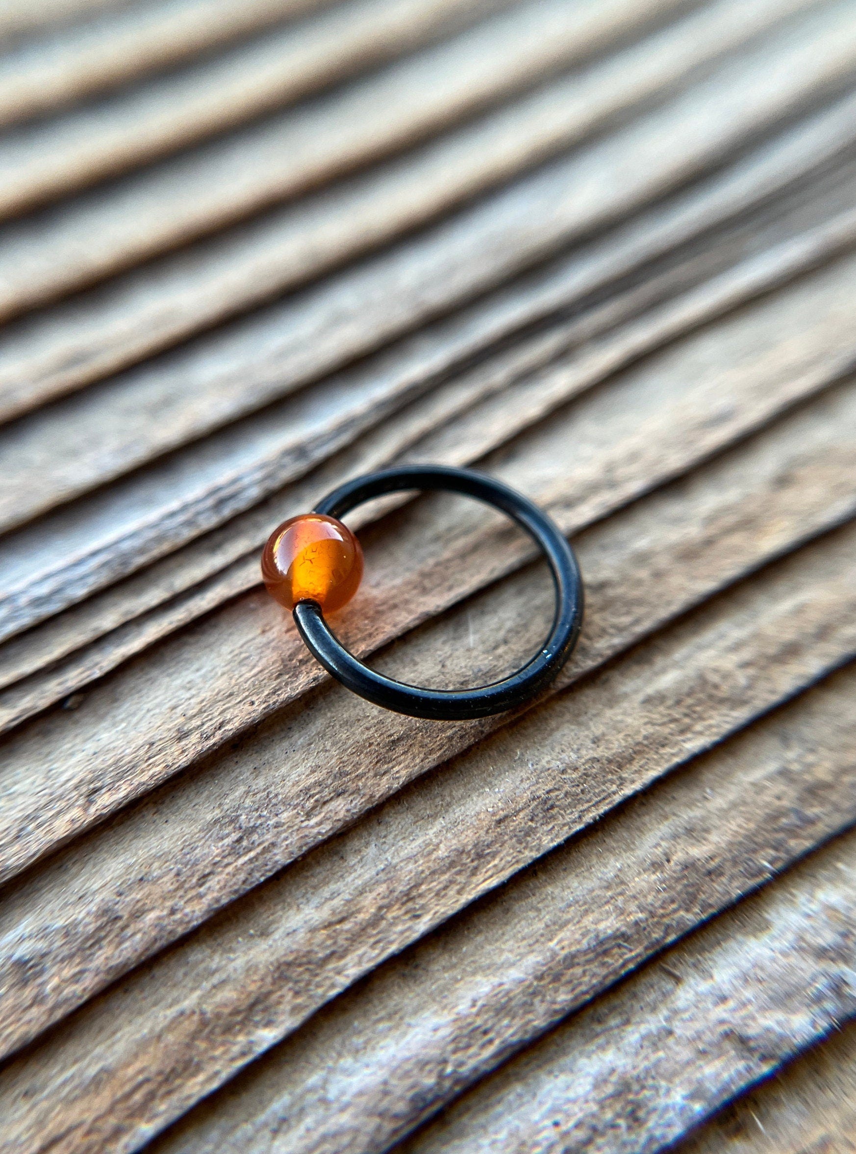 Natural Carnelian Stone Bead Black Titanium Plated CBR Ring Hoop 16G (1.2mm) 14G (1.6mm) Nose Septum Piercing 316L Steel Spooky Halloween