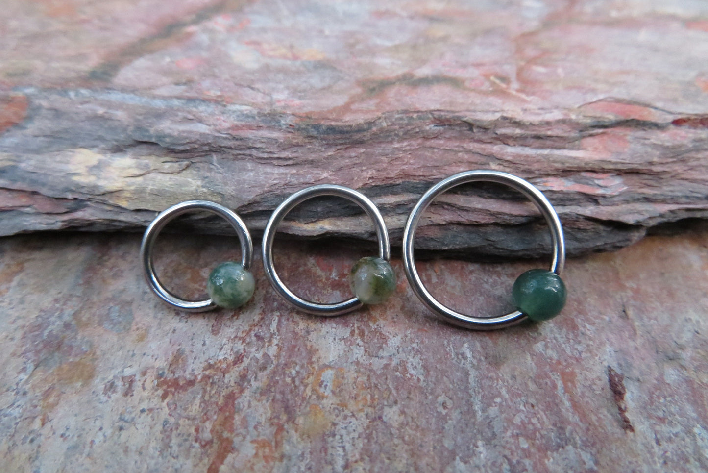Pure Titanium T-23 Implant Grade Natural Moss Agate Stone Bead CBR Ring Hoop 16G (1.2mm) 14G (1.6mm) Nose Cartilage Septum Lip Piercing