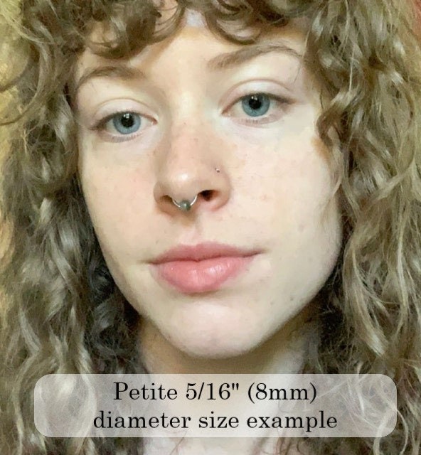Pure Titanium T-23 Implant Grade Natural Moss Agate Stone Bead CBR Ring Hoop 16G (1.2mm) 14G (1.6mm) Nose Cartilage Septum Lip Piercing