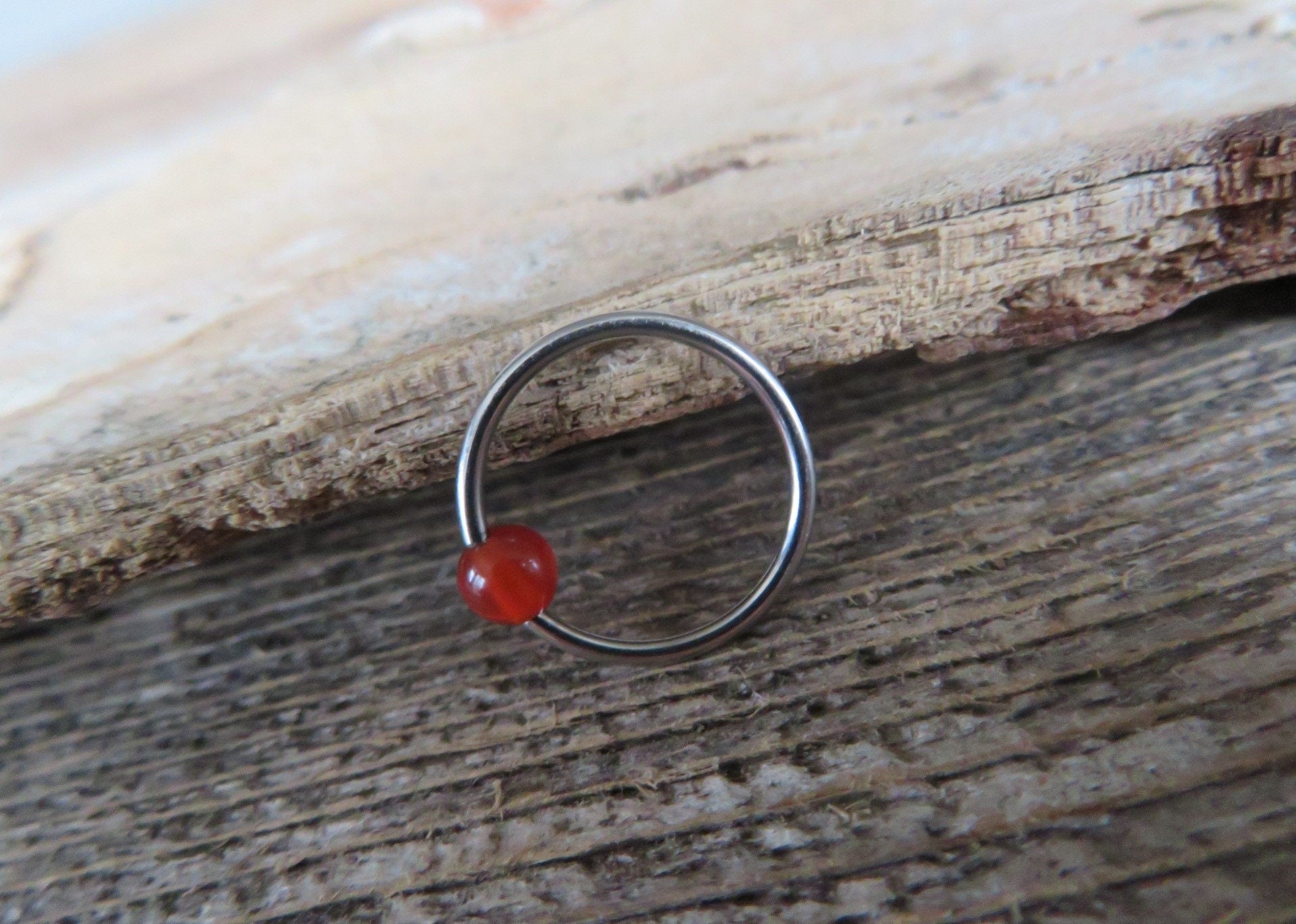 Natural Carnelian Stone Bead Steel CBR Ring Hoop 16G (1.2mm) 14G (1.6mm) Nose Cartilage Septum Lip Piercing 316L Surgical Hypoallergenic