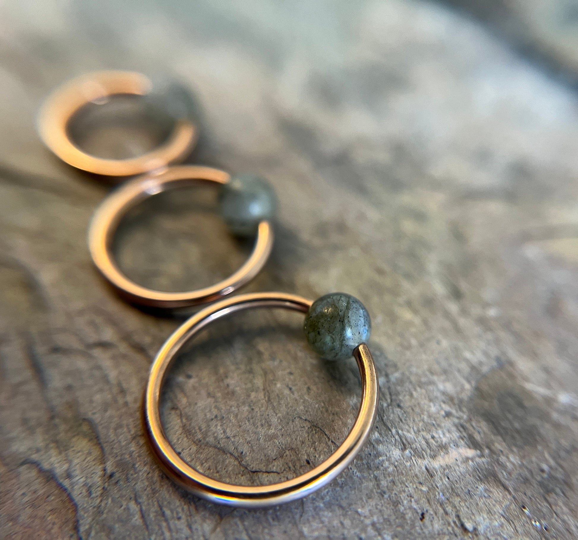 Natural Labradorite Stone Bead Rose Gold Titanium Plated CBR Ring Hoop 16G (1.2mm) 14G (1.6mm) Nose Helix Septum Piercing 316L Steel