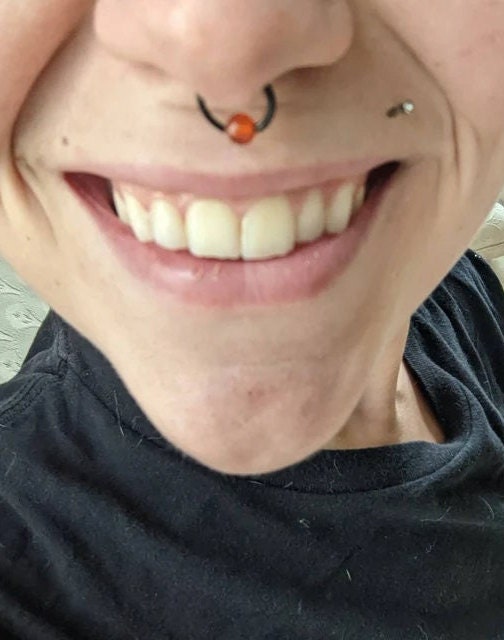 Natural Carnelian Stone Bead Black Titanium Plated CBR Ring Hoop 16G (1.2mm) 14G (1.6mm) Nose Septum Piercing 316L Steel Spooky Halloween