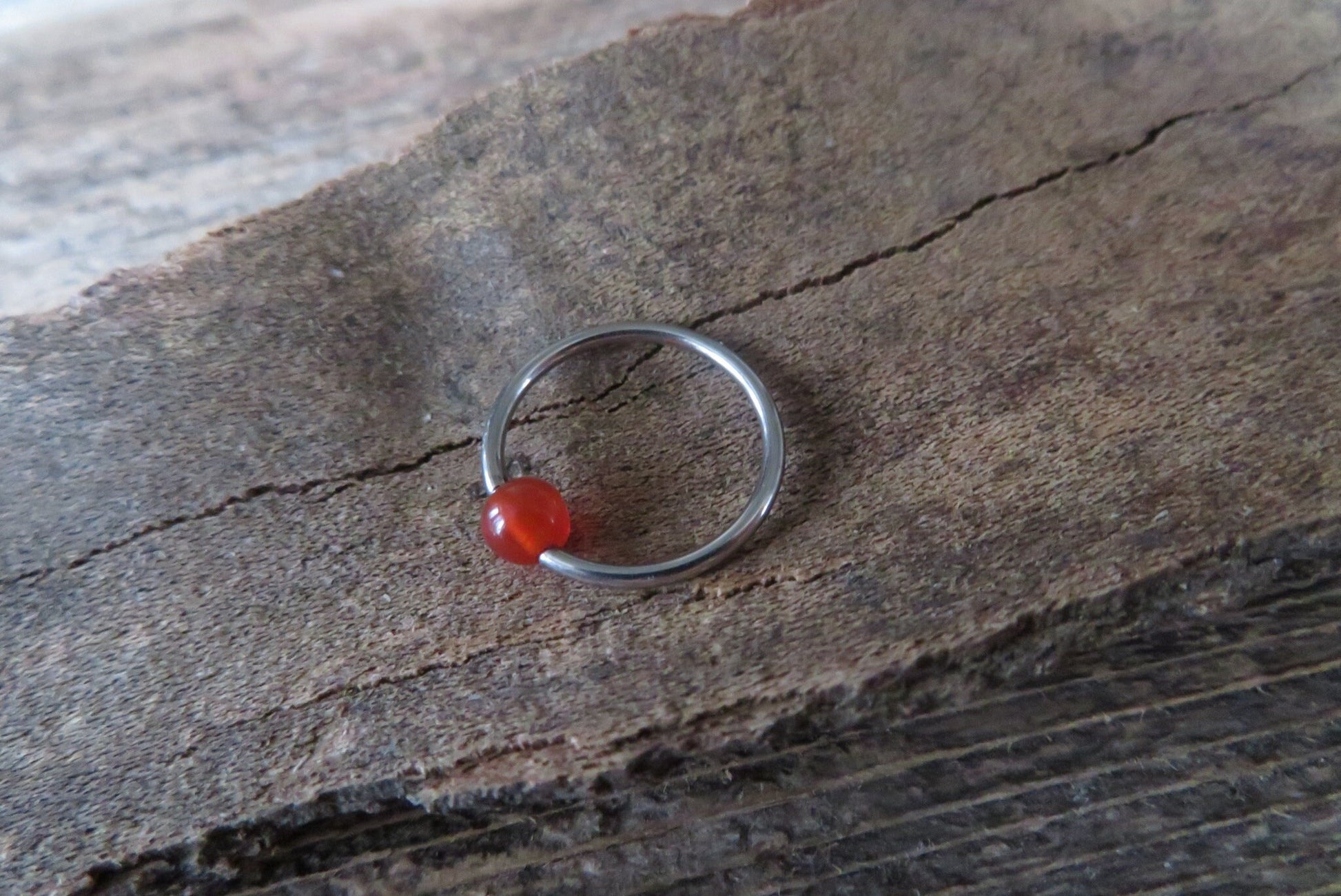 Pure Titanium T-23 Implant Grade Natural Orange Carnelian Stone Bead CBR Ring Hoop 16G (1.2mm) 14G (1.6mm) Nose Helix Septum Lip Piercing