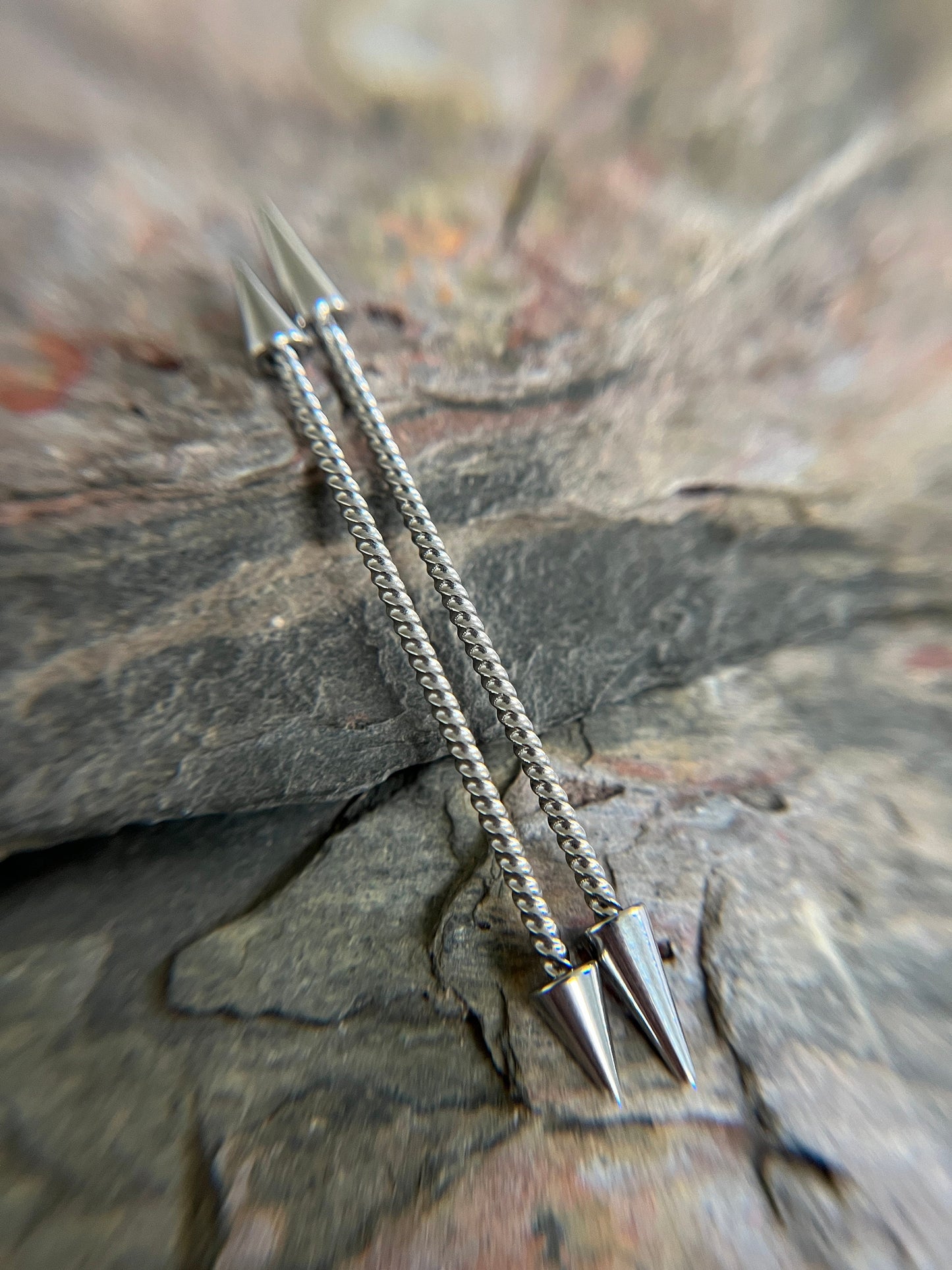 100% Surgical Steel Twisted Braided Medium or Long Spikes Industrial Scaffold Bar Barbell 14G (1.6mm) Piercing Piercings 316L Spiked