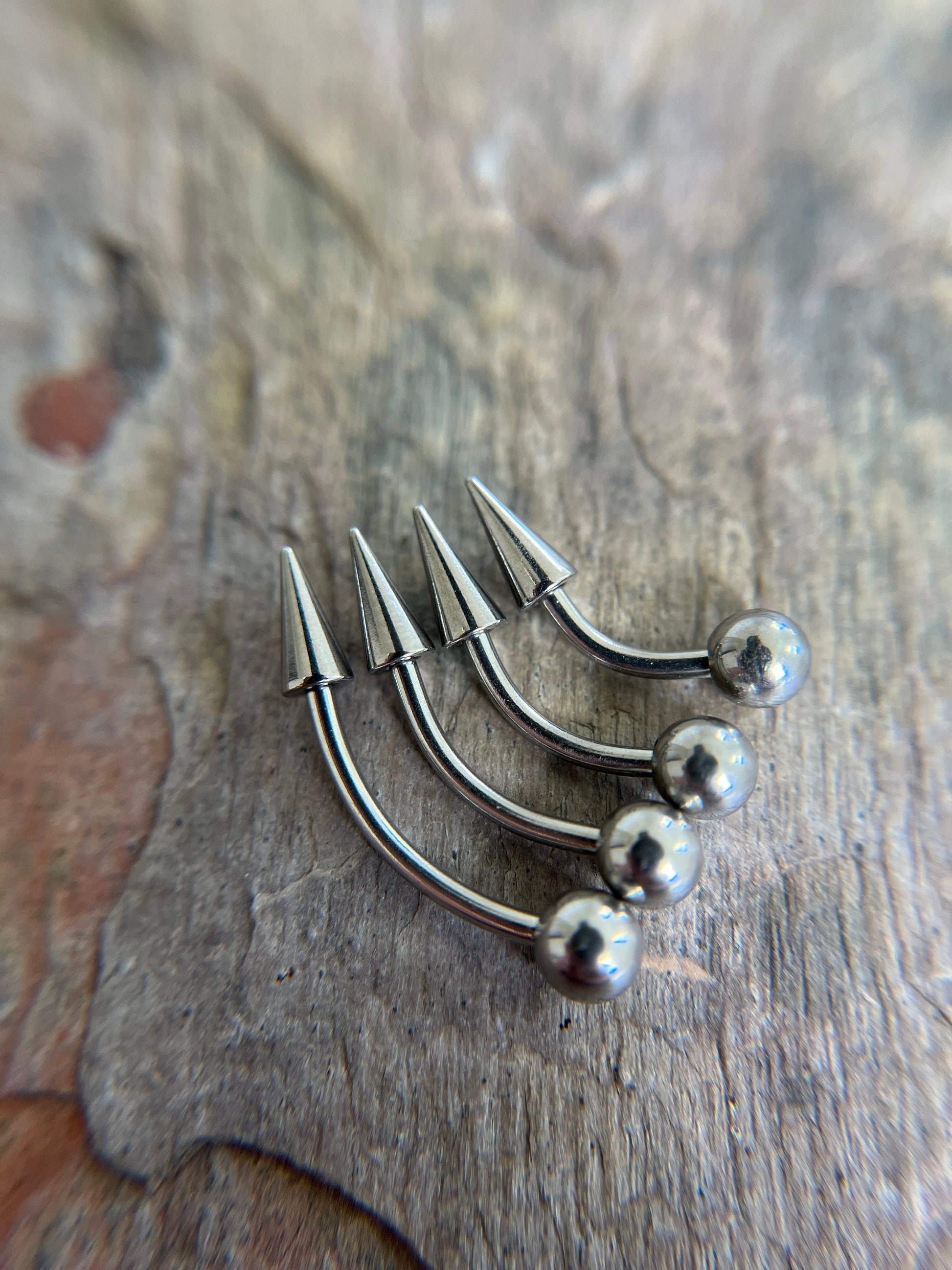 100% Surgical Steel Custom Length Barbell Curve Vertical Lip 6mm Spike 16G (1.2mm) Rook Eyebrow Lip Piercing Hypoallergenic Curved Bar