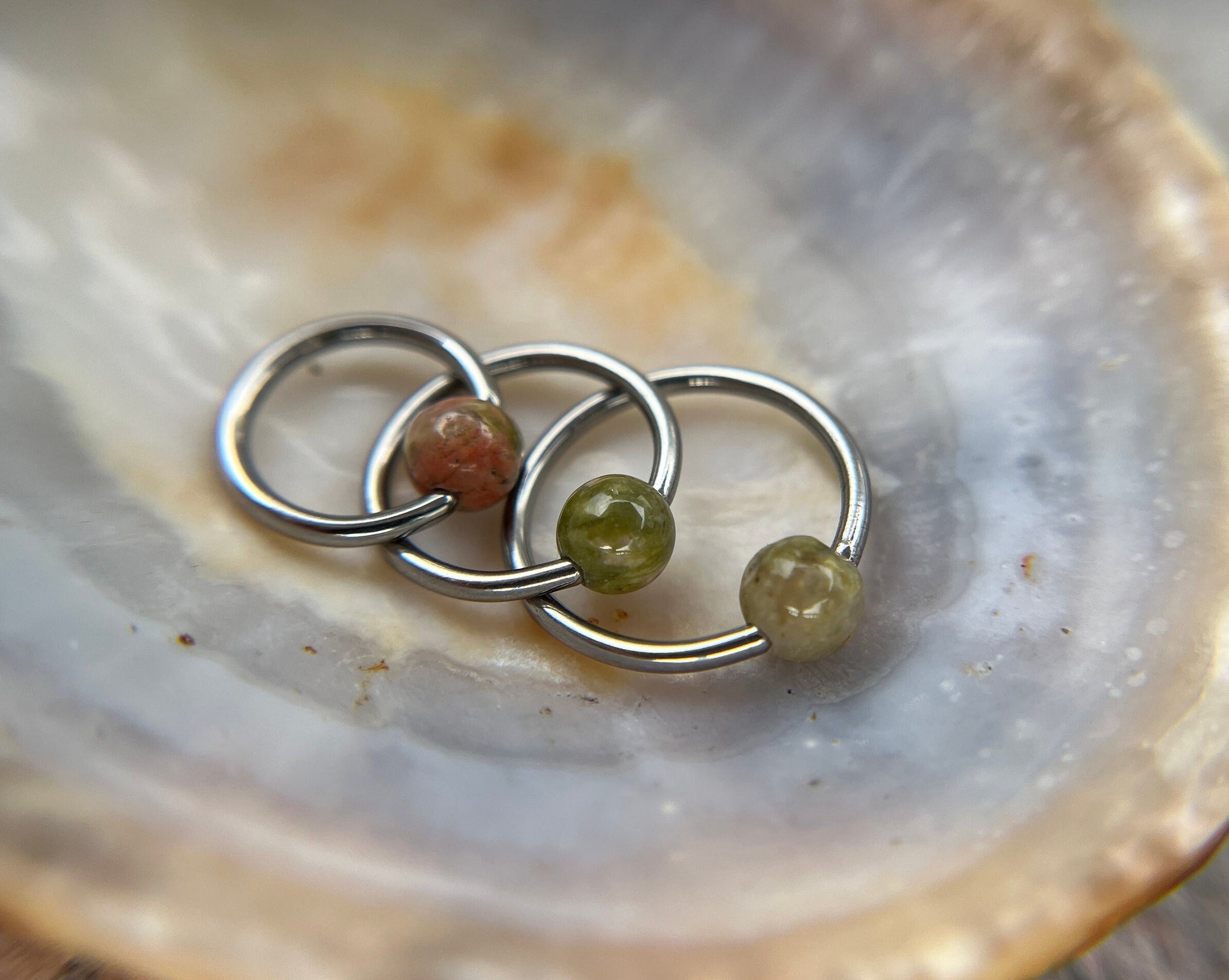 Natural Unakite Stone Bead Steel CBR Ring Hoop 16G (1.2mm) 14G (1.6mm) Nose Cartilage Septum Lip Piercing 316L Surgical Hypoallergenic