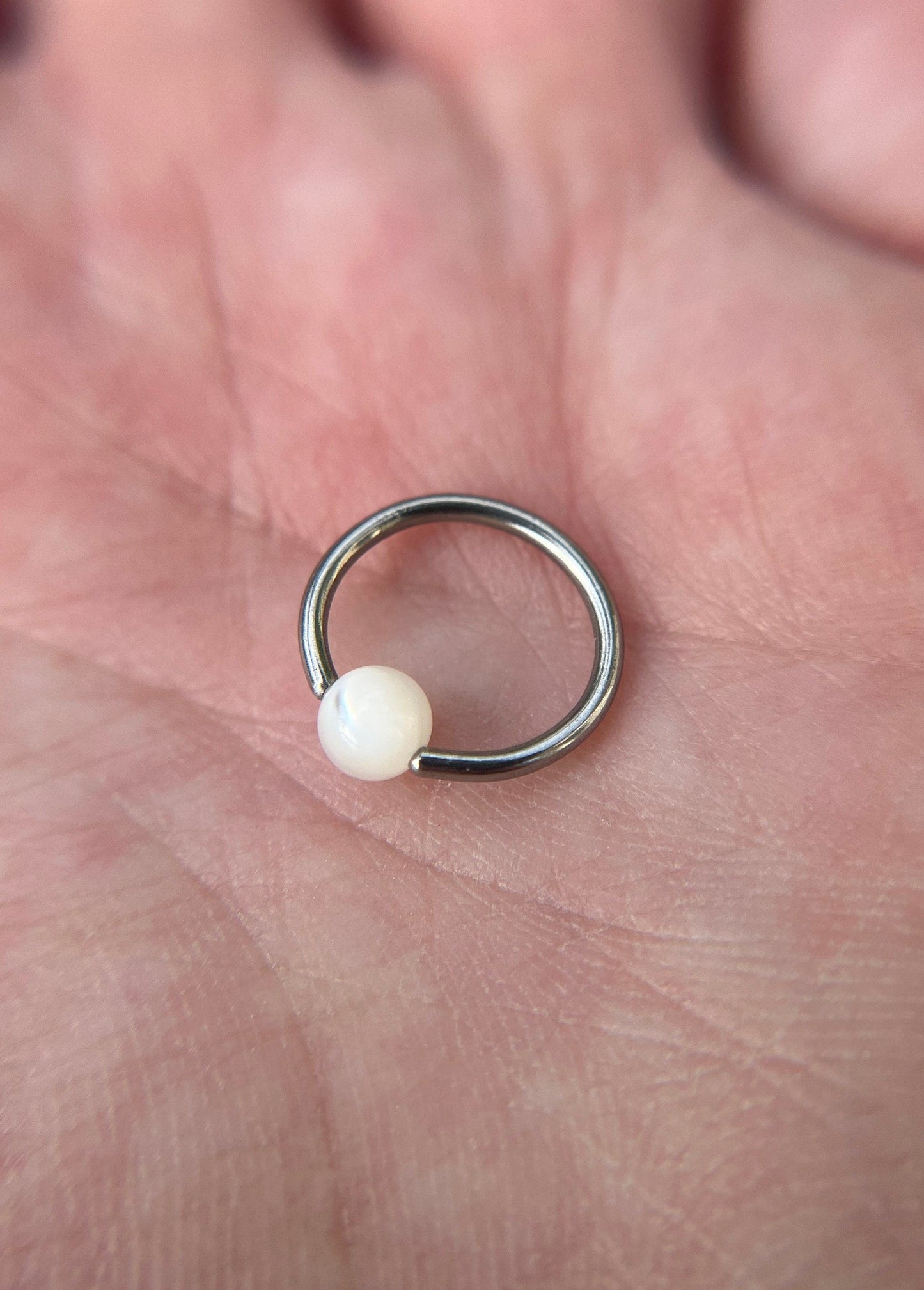 Pure Titanium T-23 Implant Grade Natural Mother of Pearl Shell Bead CBR Ring Hoop 16G (1.2mm) 14G (1.6mm) Nose Septum Helix Lip Piercing