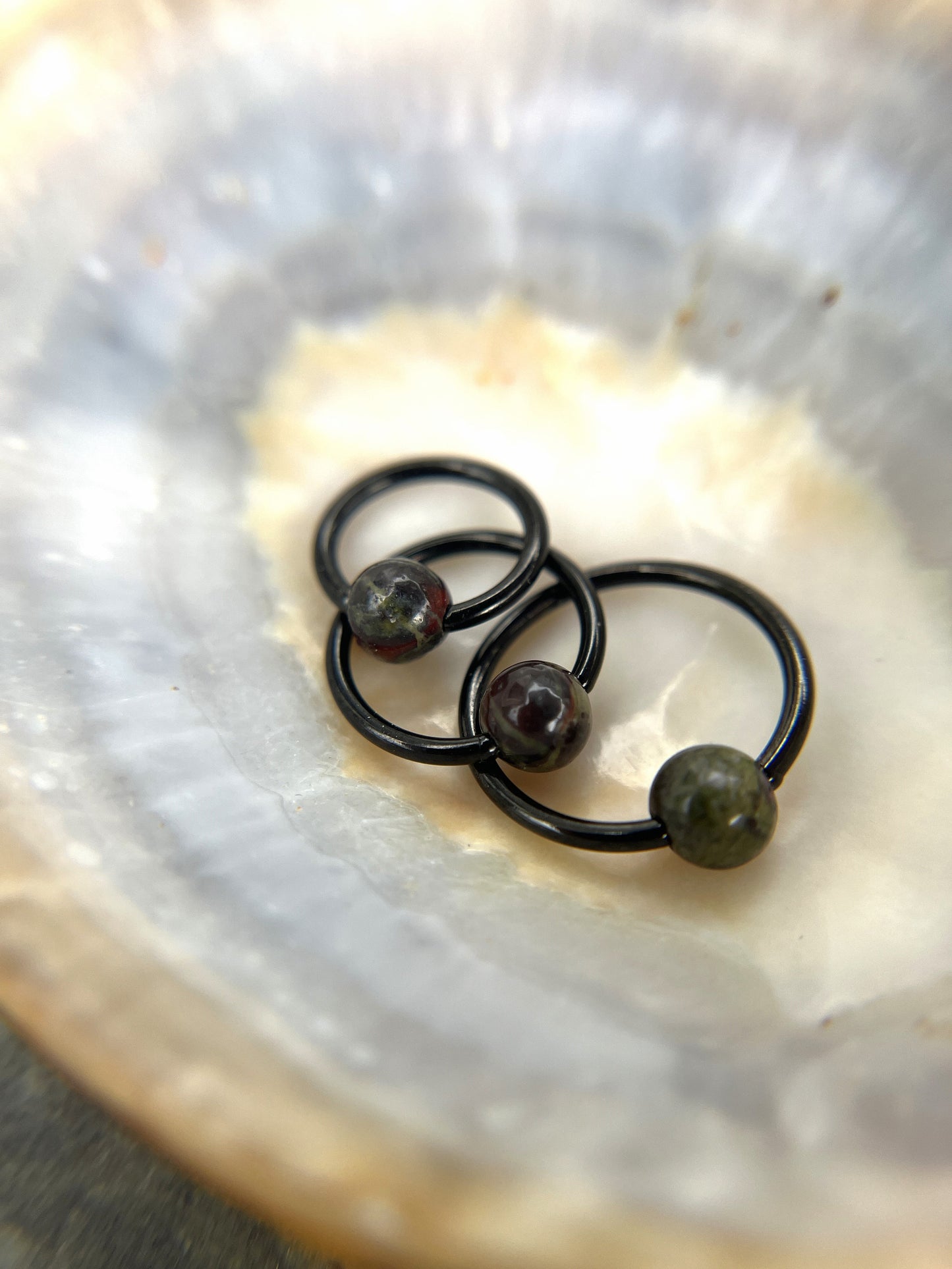Natural Dragon's Blood Jasper Stone Bead Black Titanium Plated CBR Ring Hoop 16G (1.2mm) 14G (1.6mm) Nose Cartilage Septum Piercing Daith