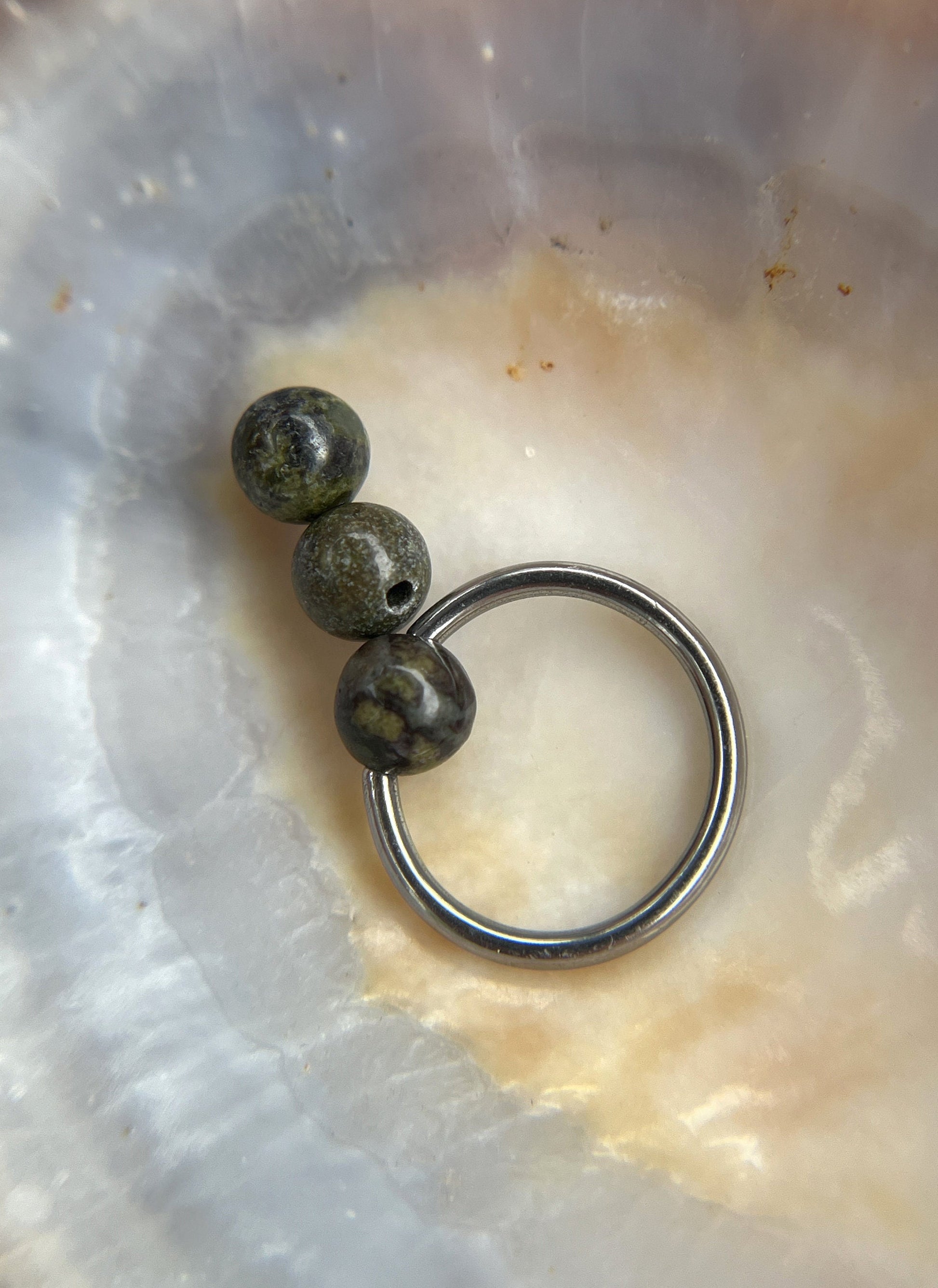 Pure Titanium T-23 Implant Grade Natural Dragon's Blood Jasper Stone Bead CBR Ring Hoop 16G (1.2mm) 14G (1.6mm) Nose Septum Lip Piercing