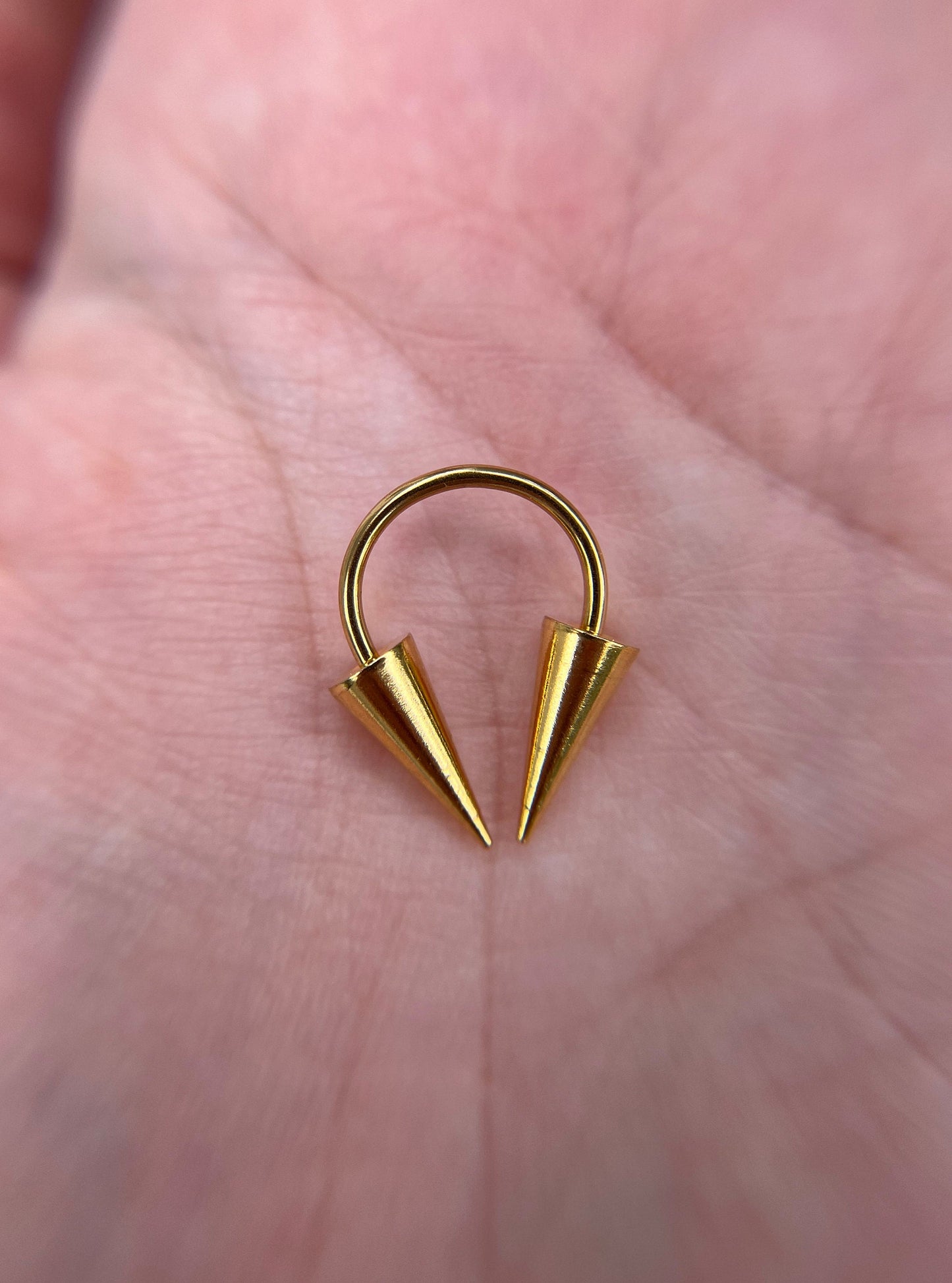 Gold Titanium Ion Plated Extra Long Spikes 16G (1.2mm) Horseshoe Ring Septum Nose Cartilage Piercing 316L Steel Spiked Punk Rock Piercings