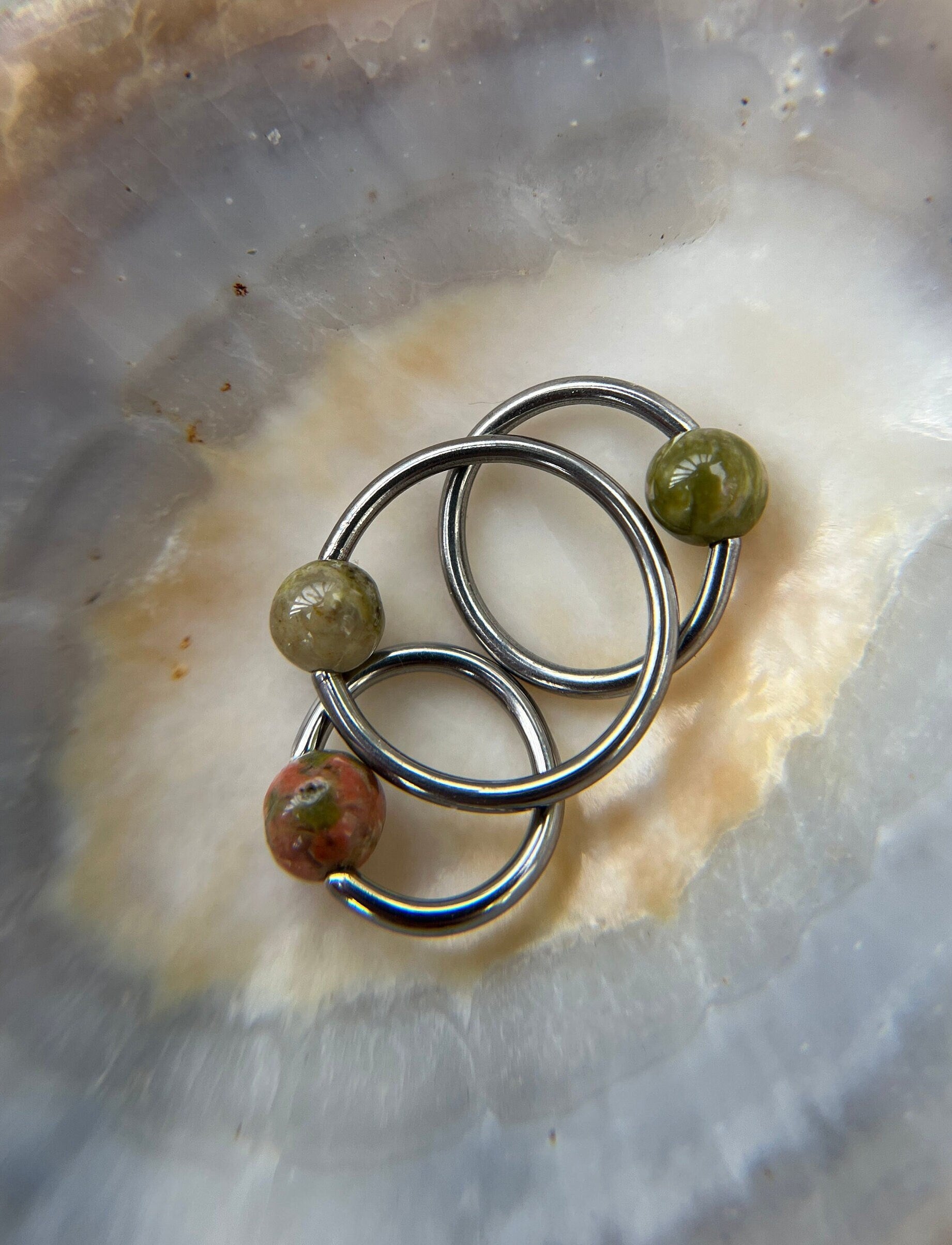 Natural Unakite Stone Bead Steel CBR Ring Hoop 16G (1.2mm) 14G (1.6mm) Nose Cartilage Septum Lip Piercing 316L Surgical Hypoallergenic