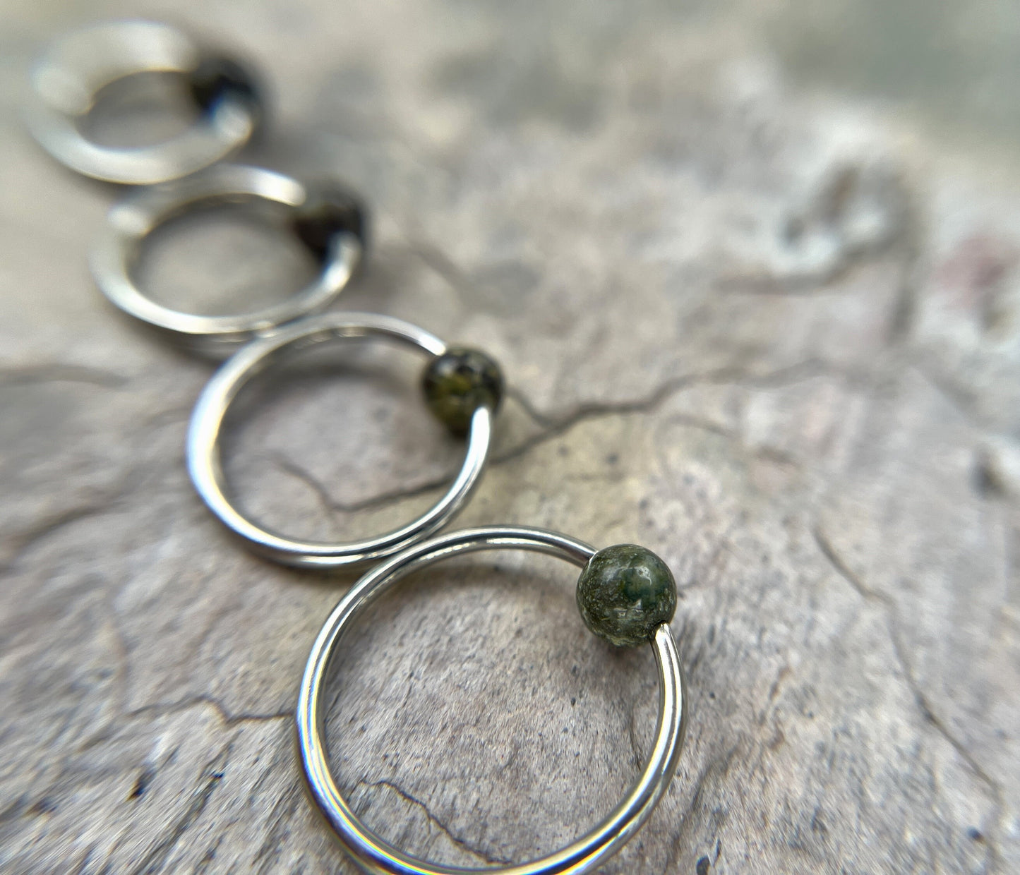 Pure Titanium T-23 Implant Grade Natural Dragon's Blood Jasper Stone Bead CBR Ring Hoop 16G (1.2mm) 14G (1.6mm) Nose Septum Lip Piercing