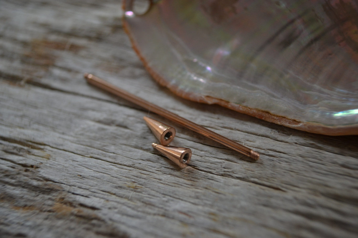Rose Gold Titanium Ion Plated Spiked Industrial Scaffold Bar Barbells 14G (1.6mm) Piercing Piercings Barbell Long Spikes Surgical Steel